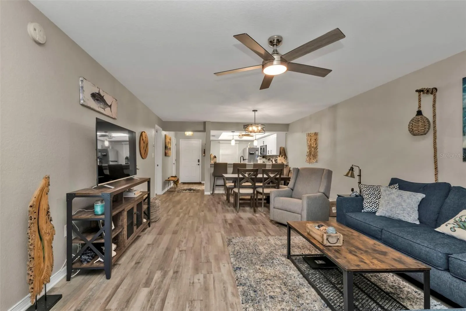 240 LEWIS CIR #29, #29