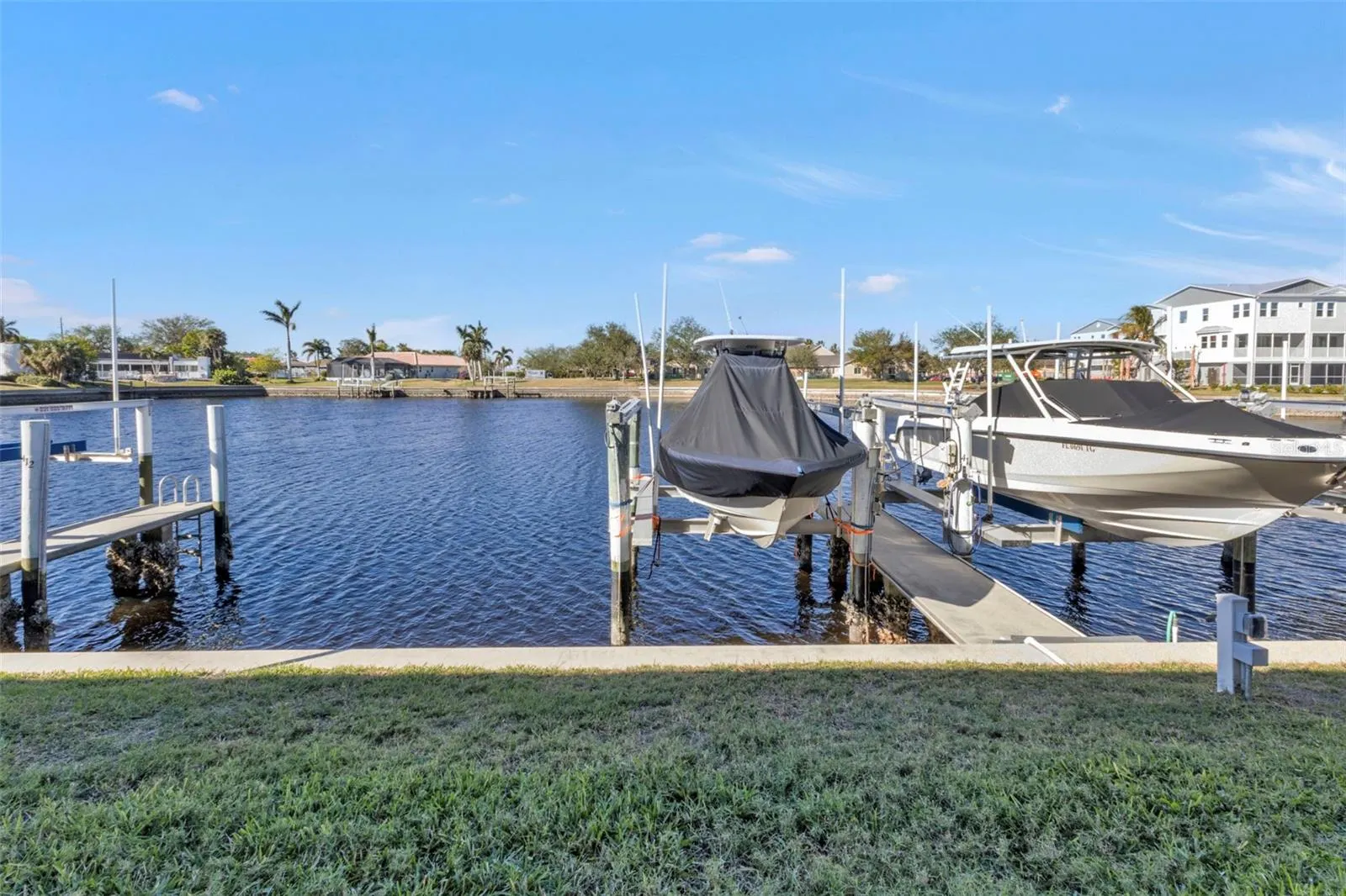 240 LEWIS CIR #29, #29