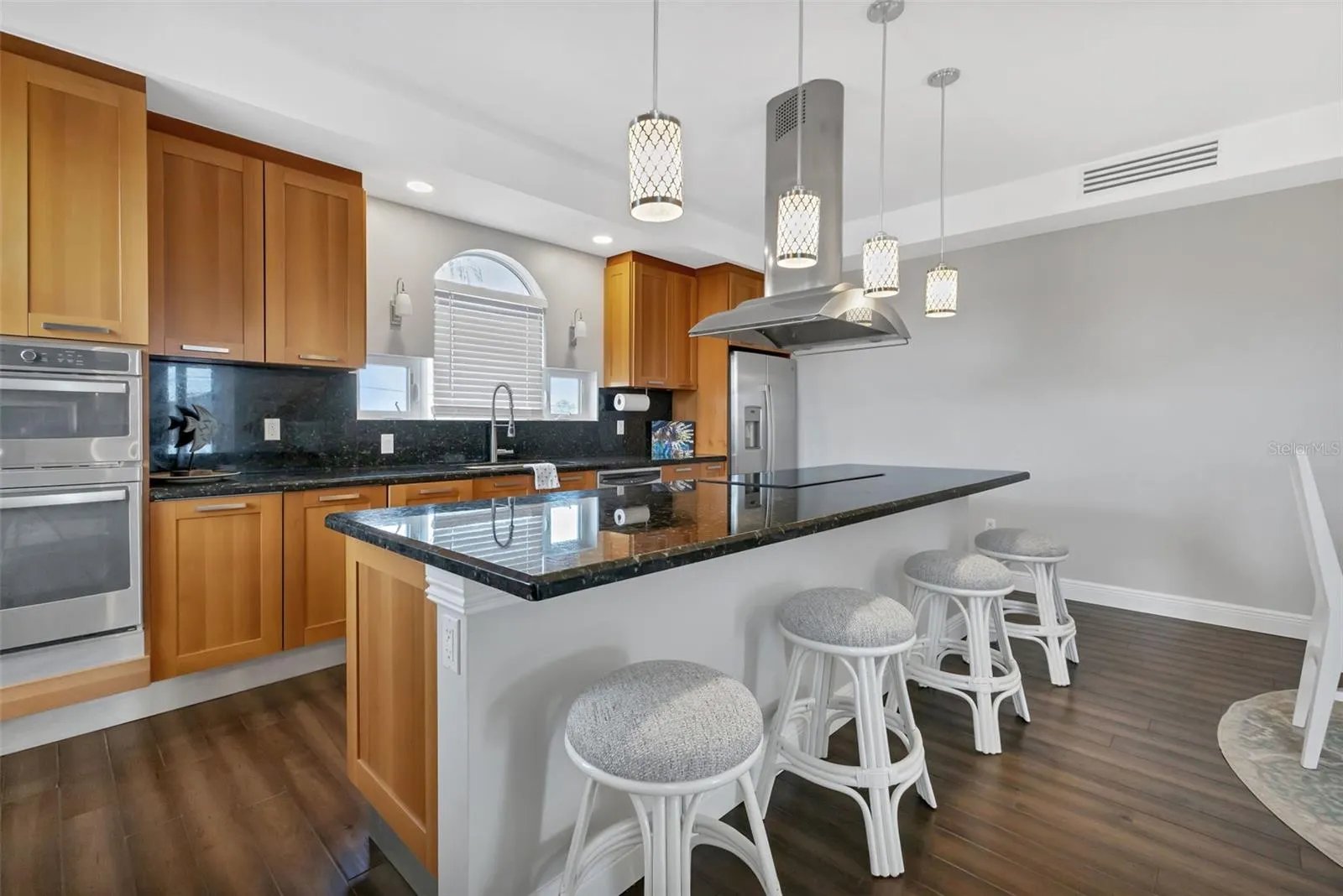 2522 MAGDALINA DR #2522, #2522
