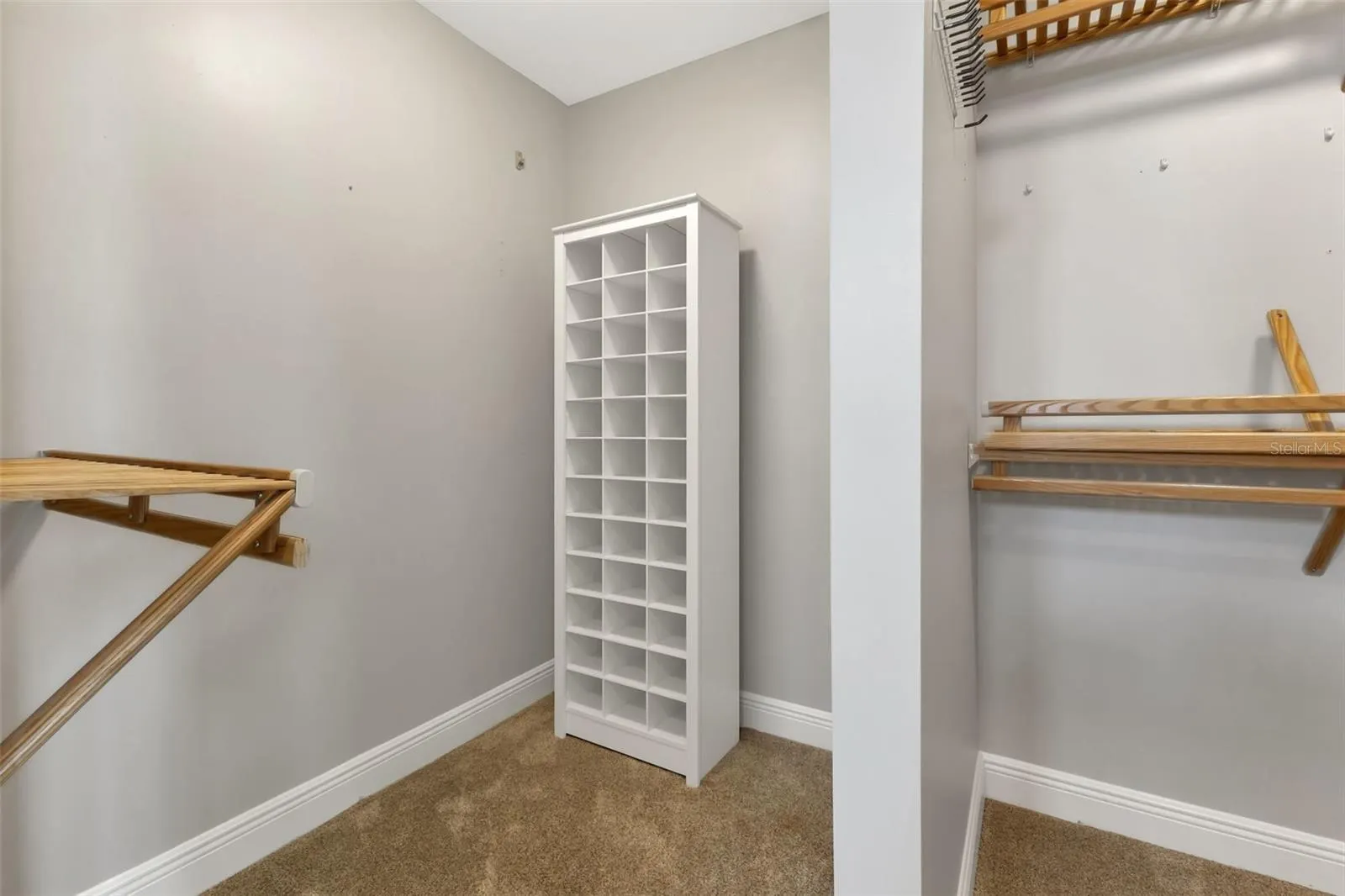 2522 MAGDALINA DR #2522, #2522
