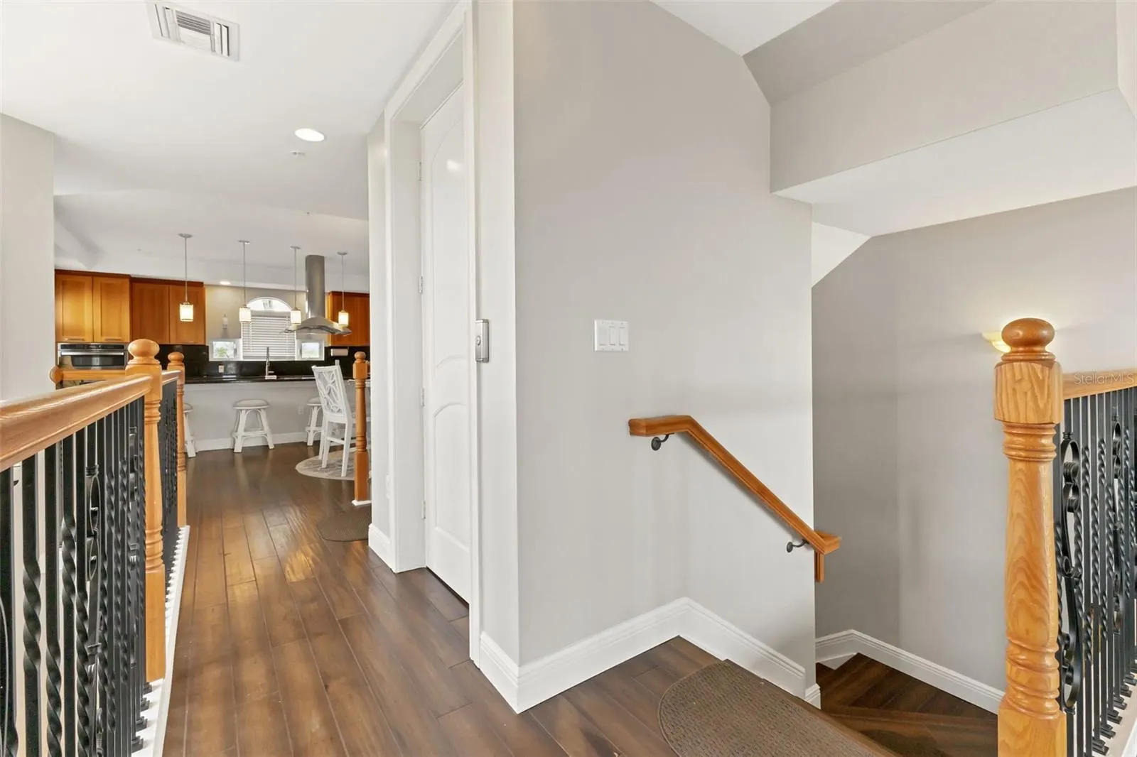 2522 MAGDALINA DR #2522, #2522