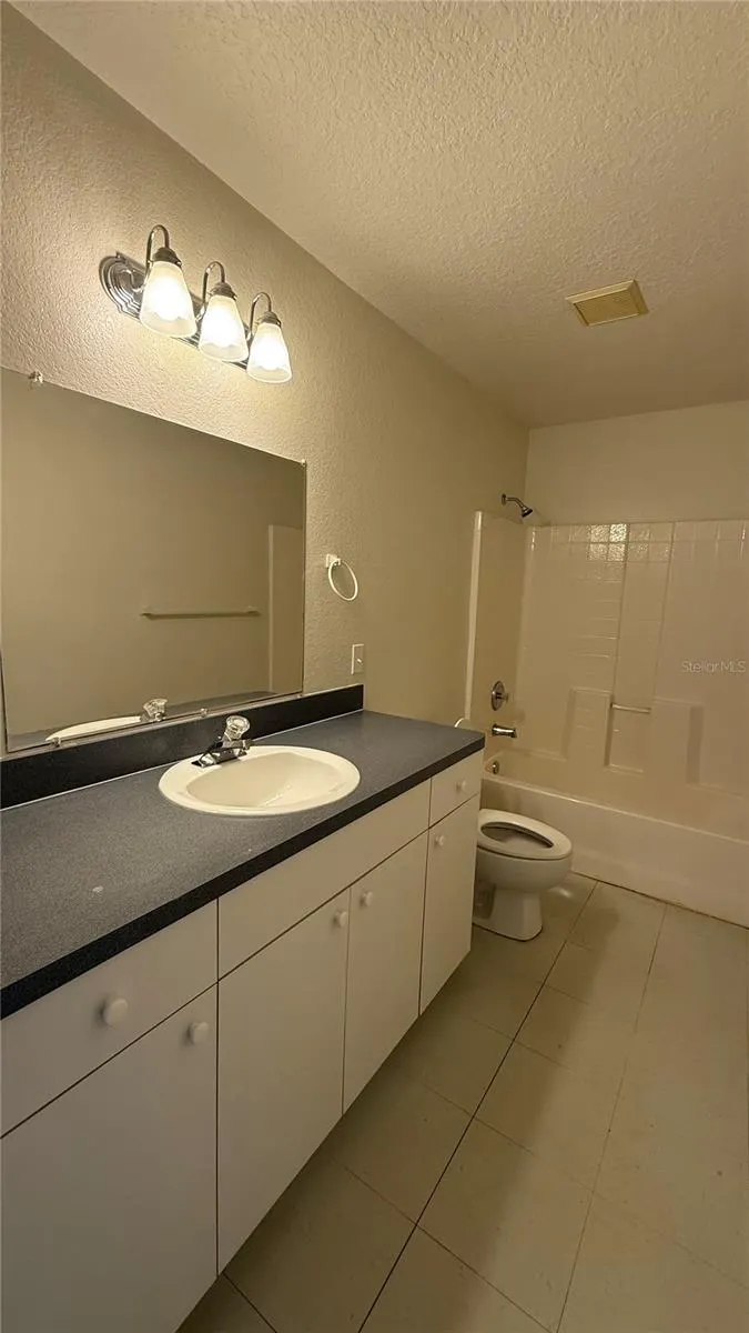 1117 HIGHLANDS