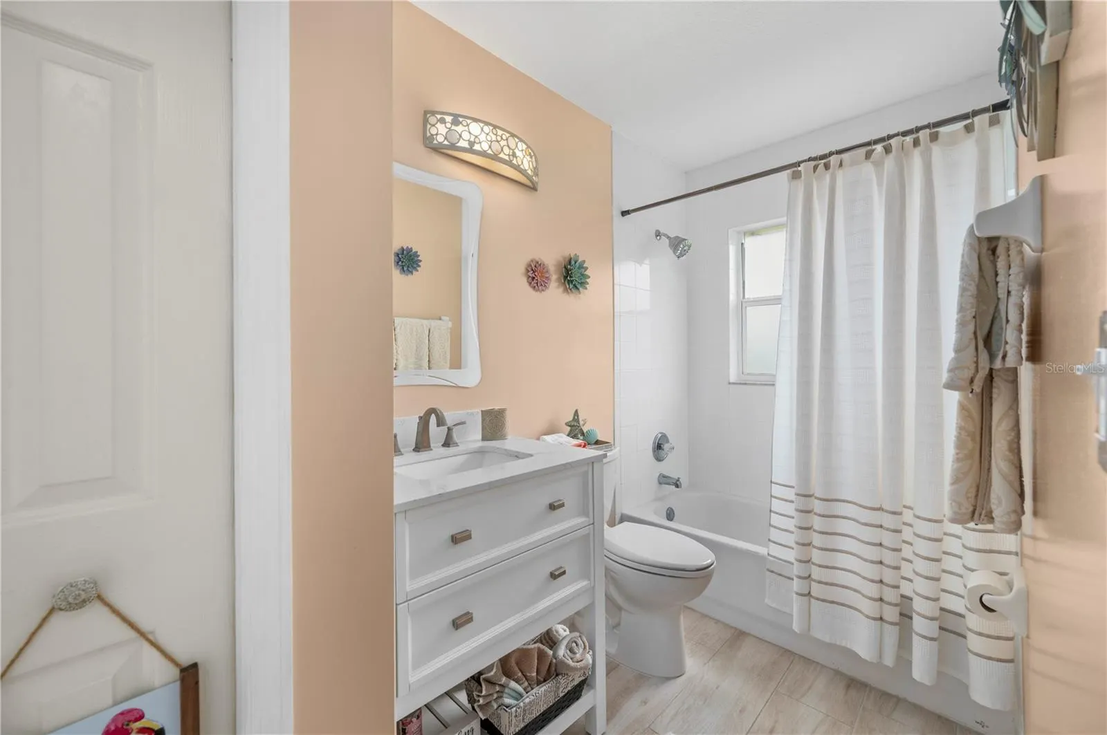 2000 BAL HARBOR BLVD #422, #422