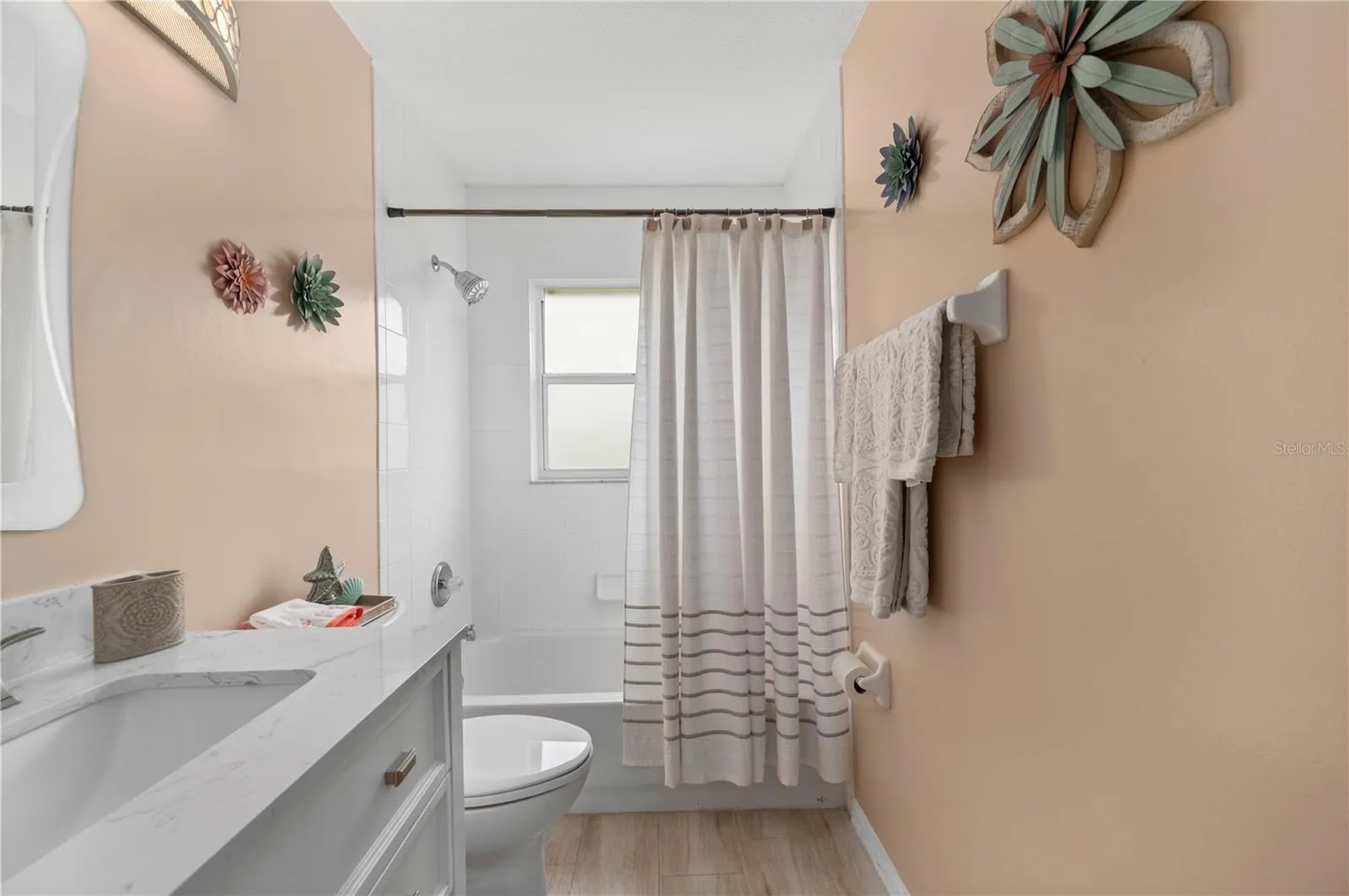 2000 BAL HARBOR BLVD #422, #422