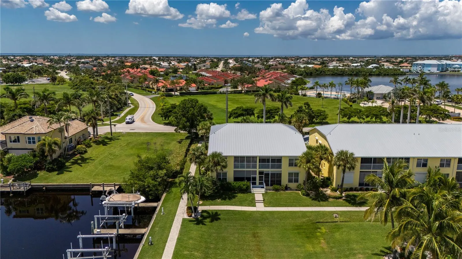 2000 BAL HARBOR BLVD #422, #422