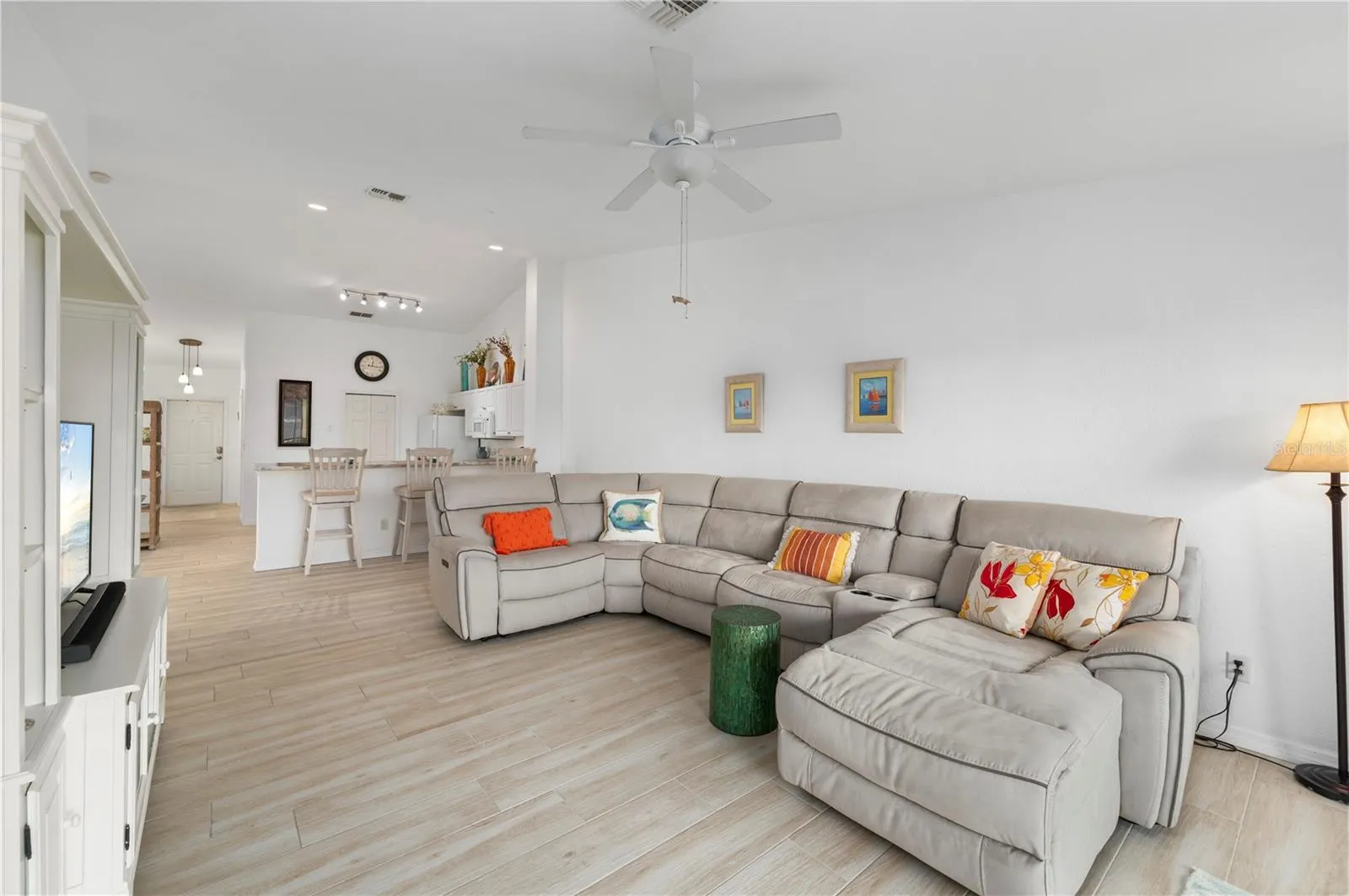 2000 BAL HARBOR BLVD #422, #422