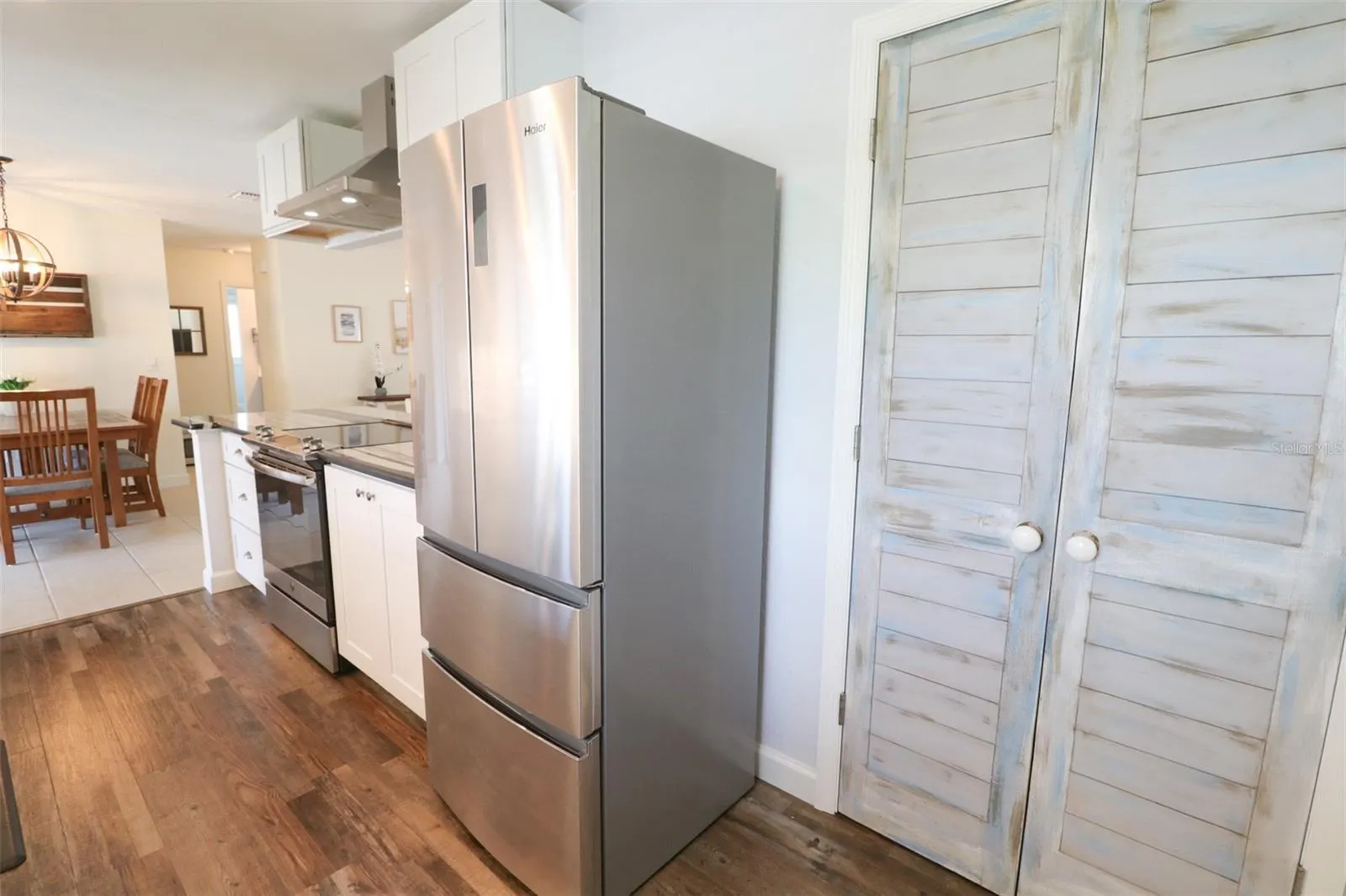 4 CASA RIO DR