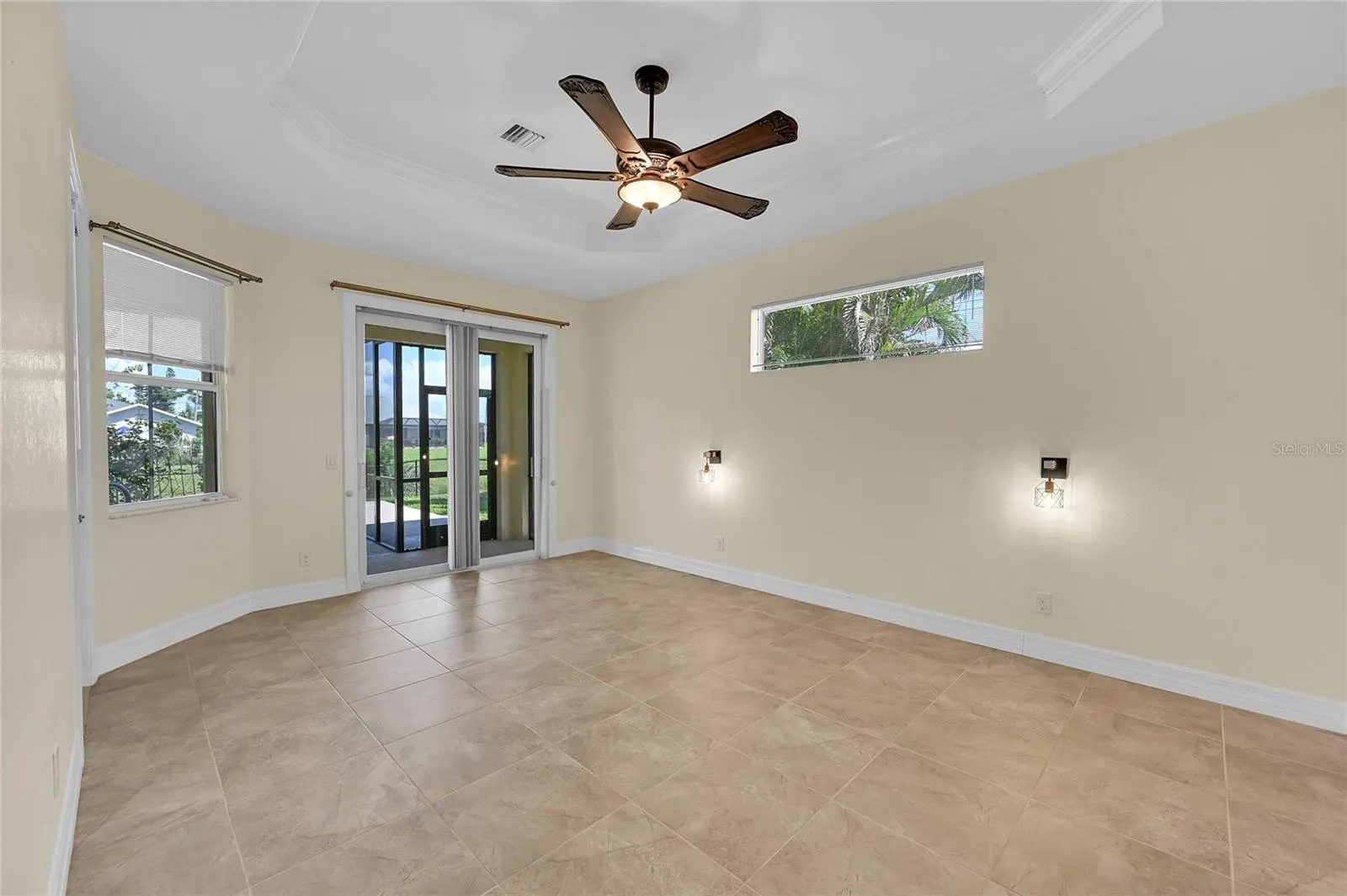 233 FAIRWAY RD