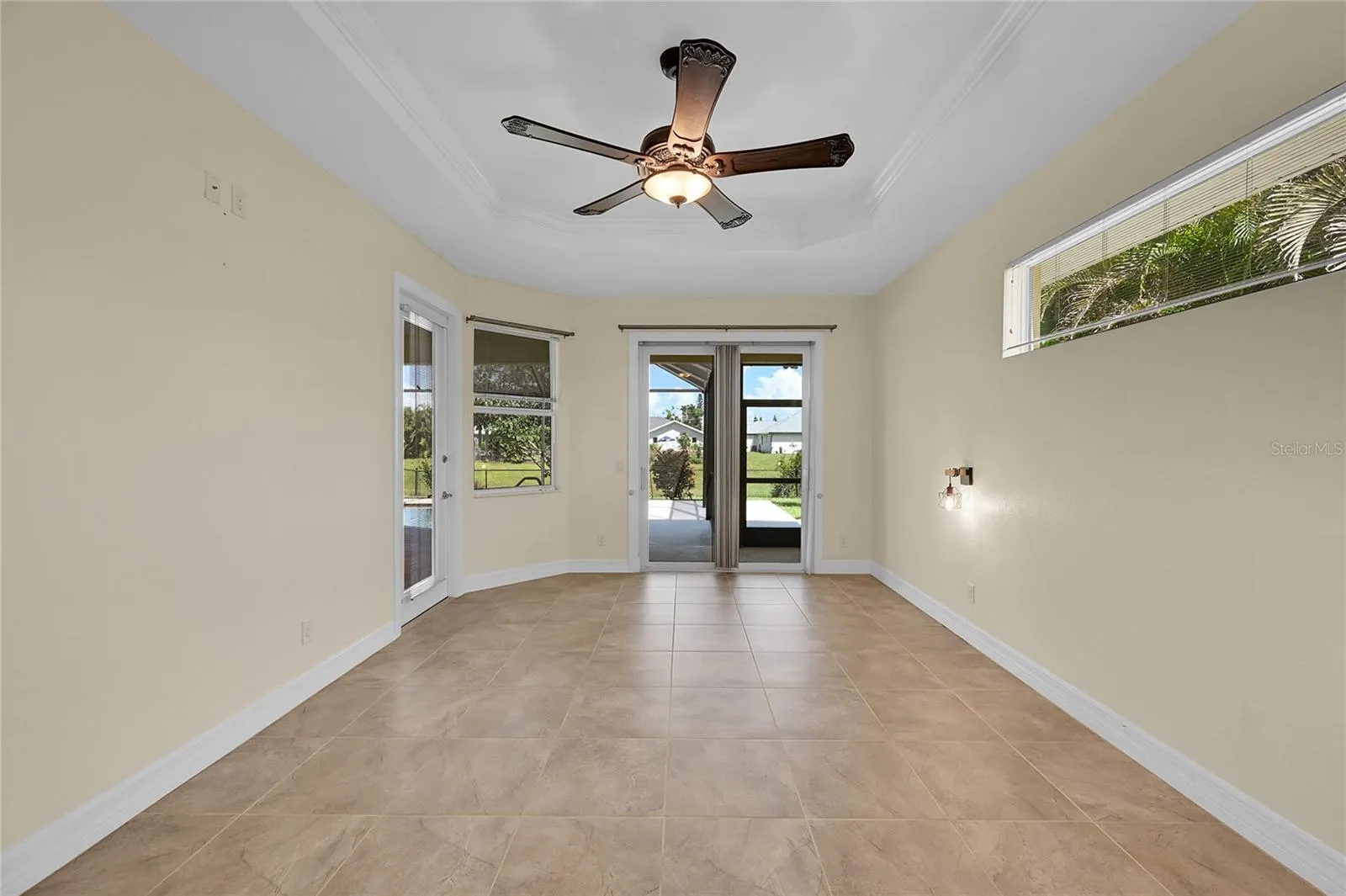 233 FAIRWAY RD