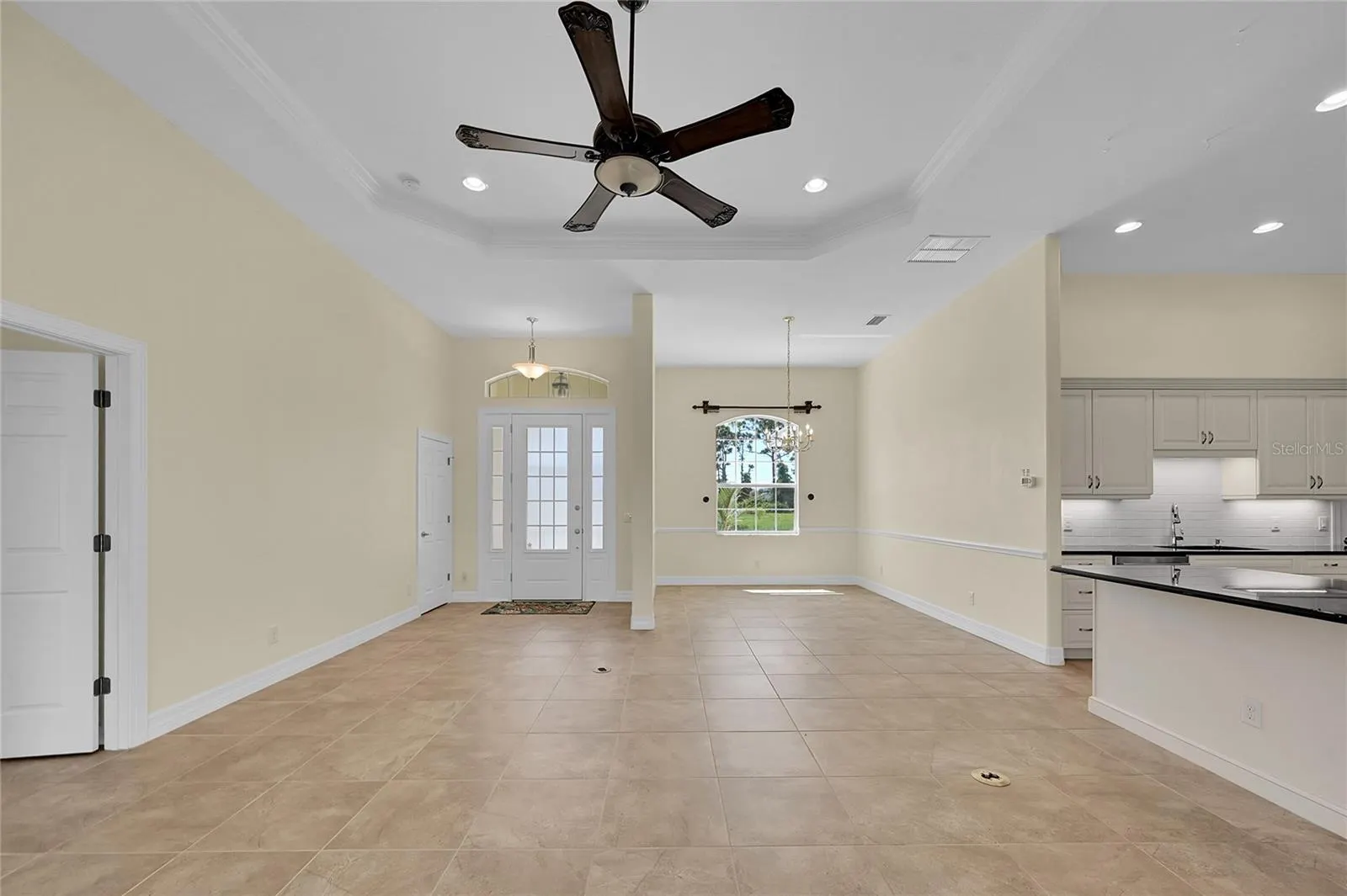 233 FAIRWAY RD