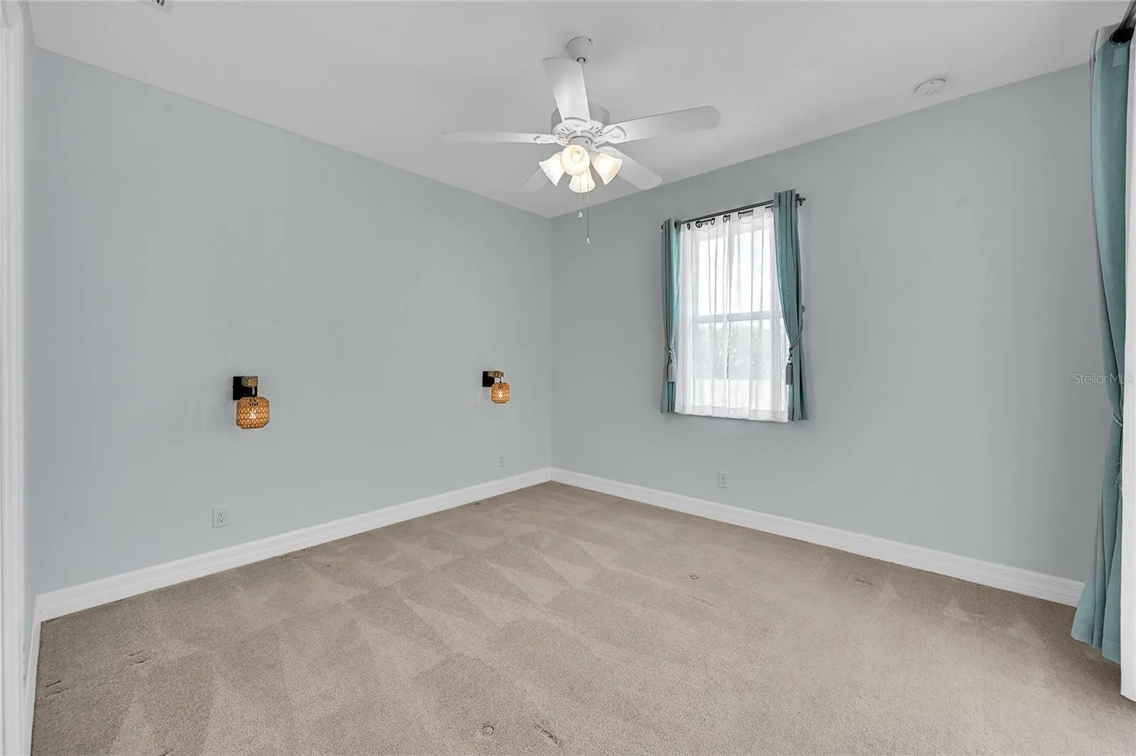 233 FAIRWAY RD