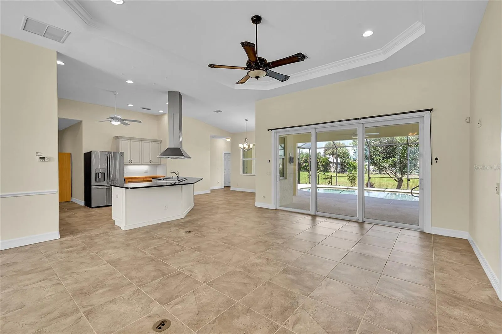 233 FAIRWAY RD