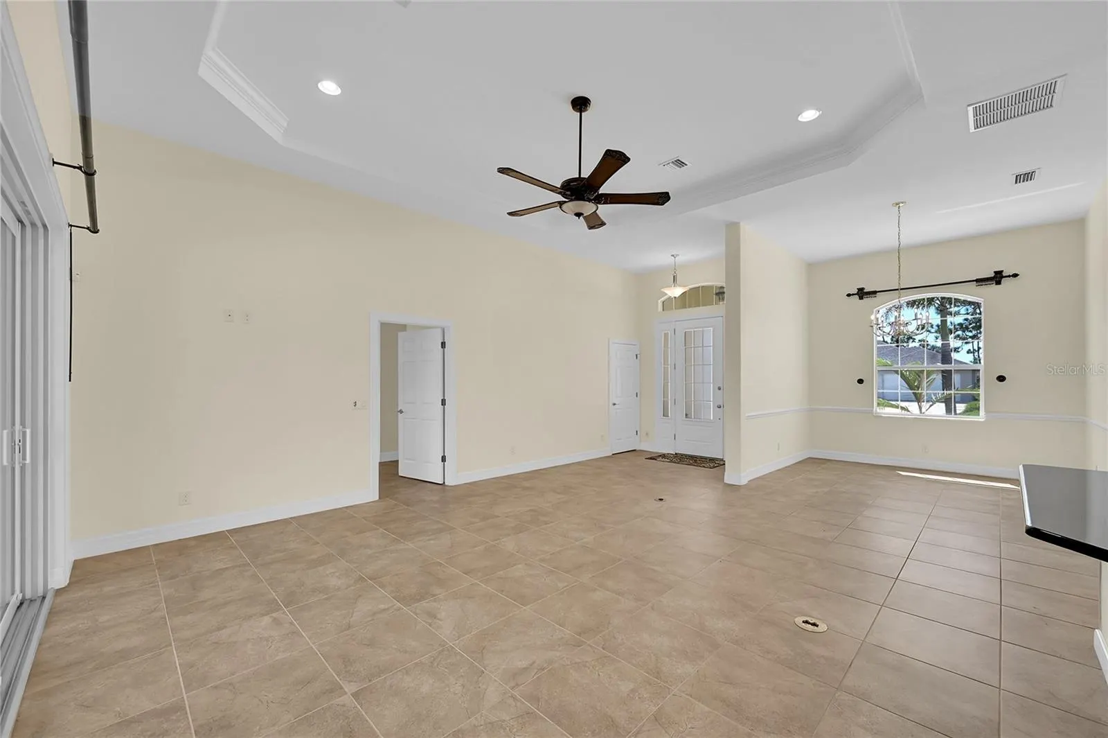 233 FAIRWAY RD