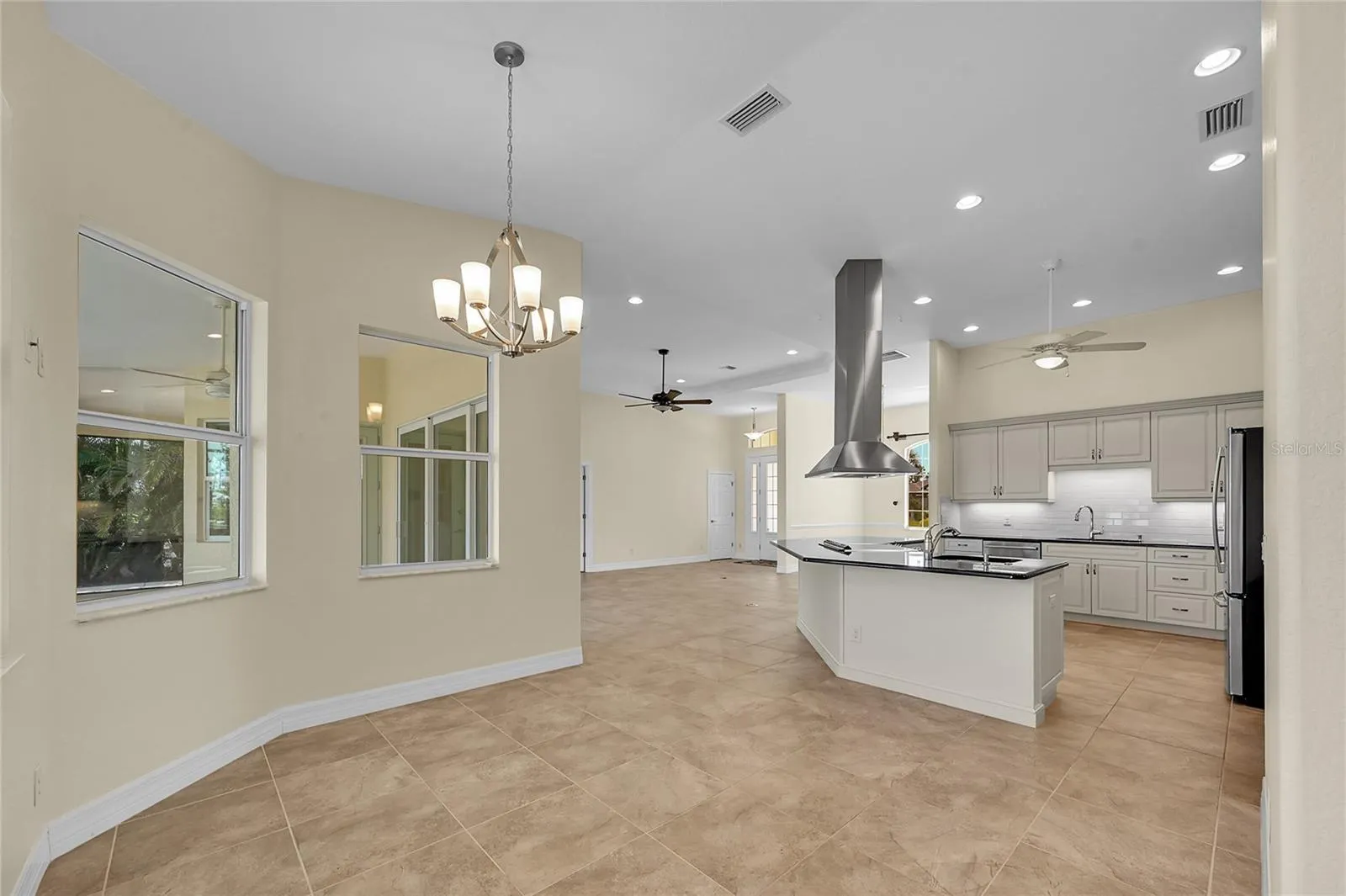 233 FAIRWAY RD