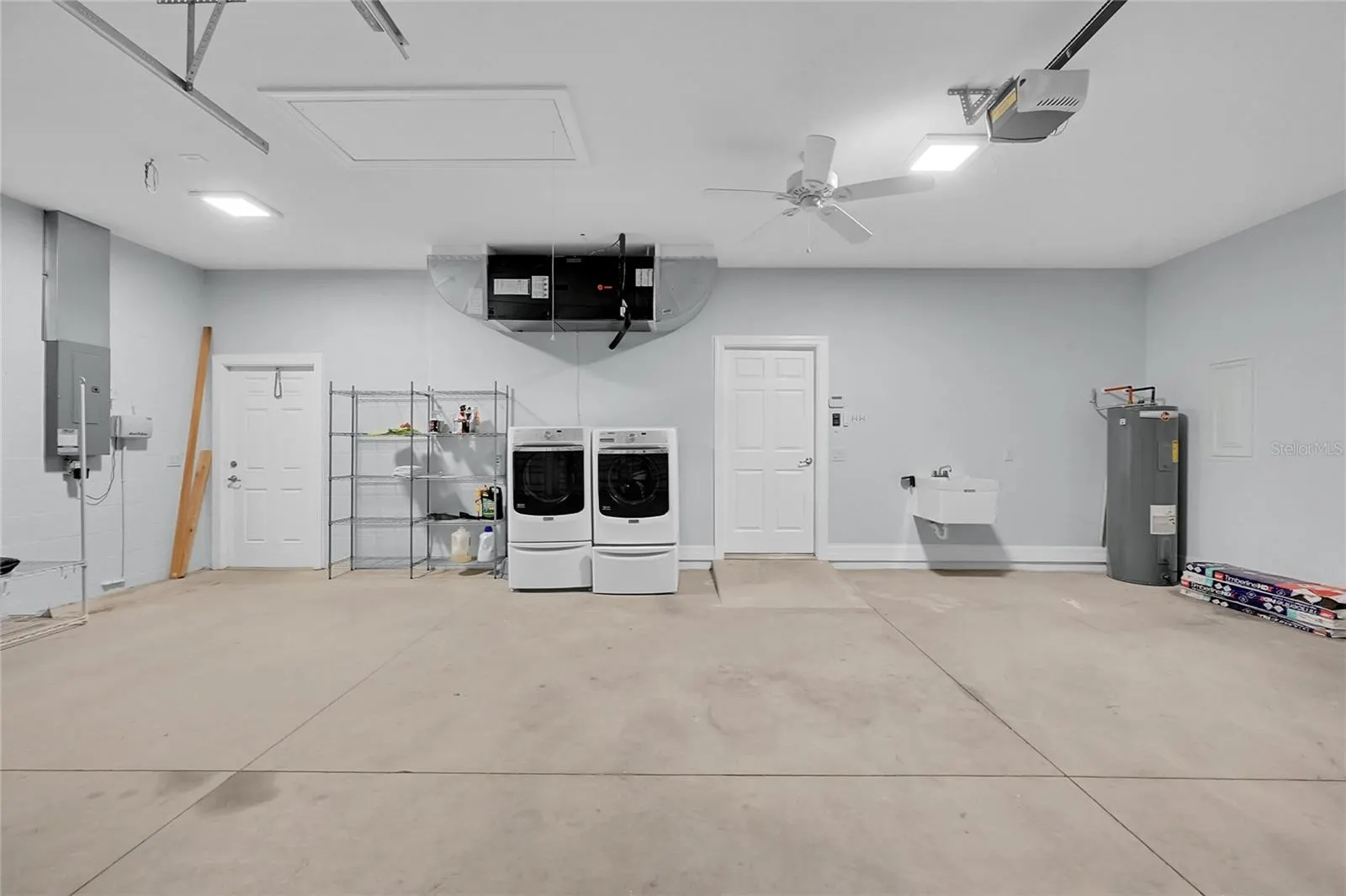233 FAIRWAY RD
