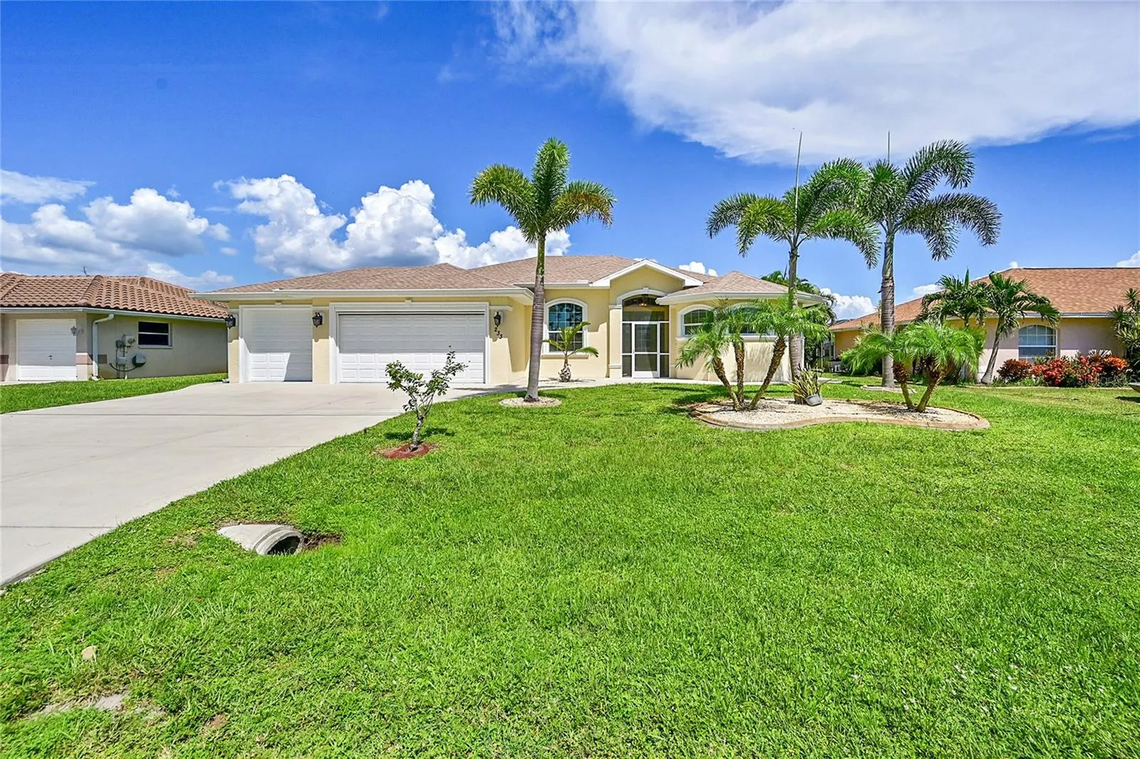 233 FAIRWAY RD