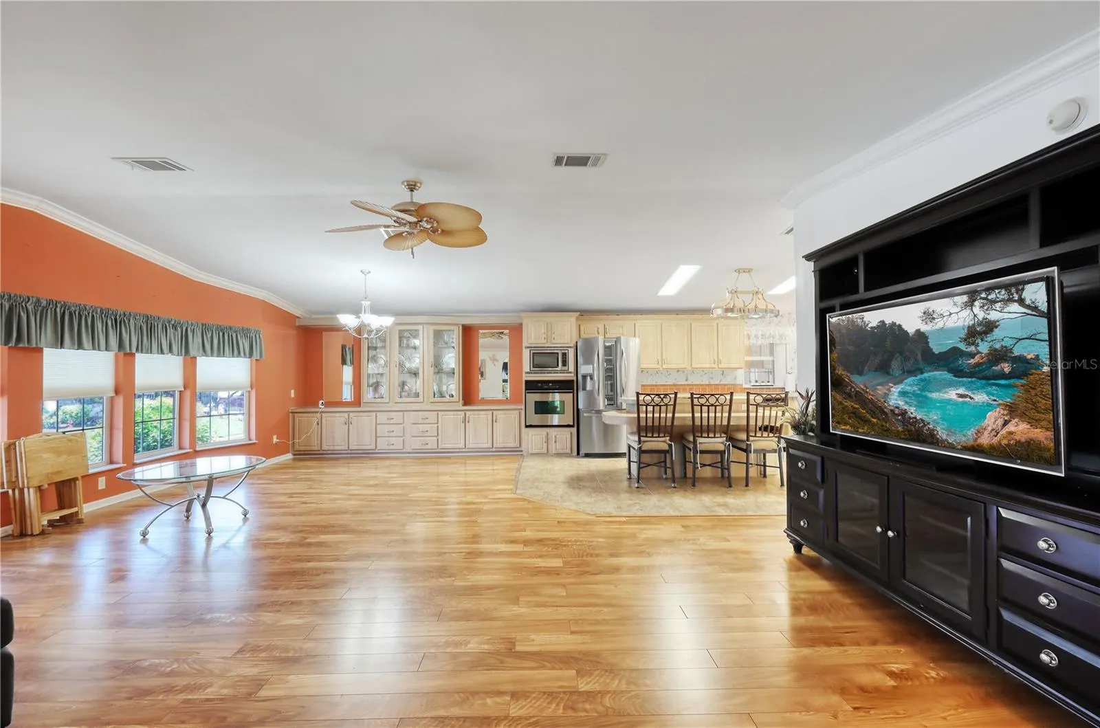 2100 KINGS HWY #63, #63