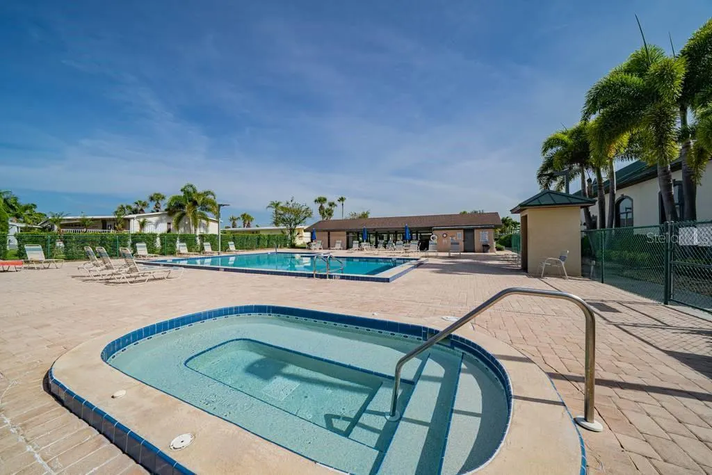 2100 KINGS HWY #63, #63