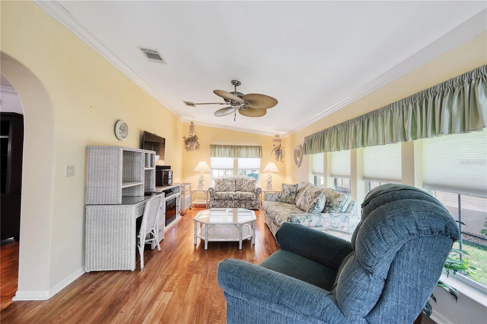 2100 KINGS HWY #63, #63