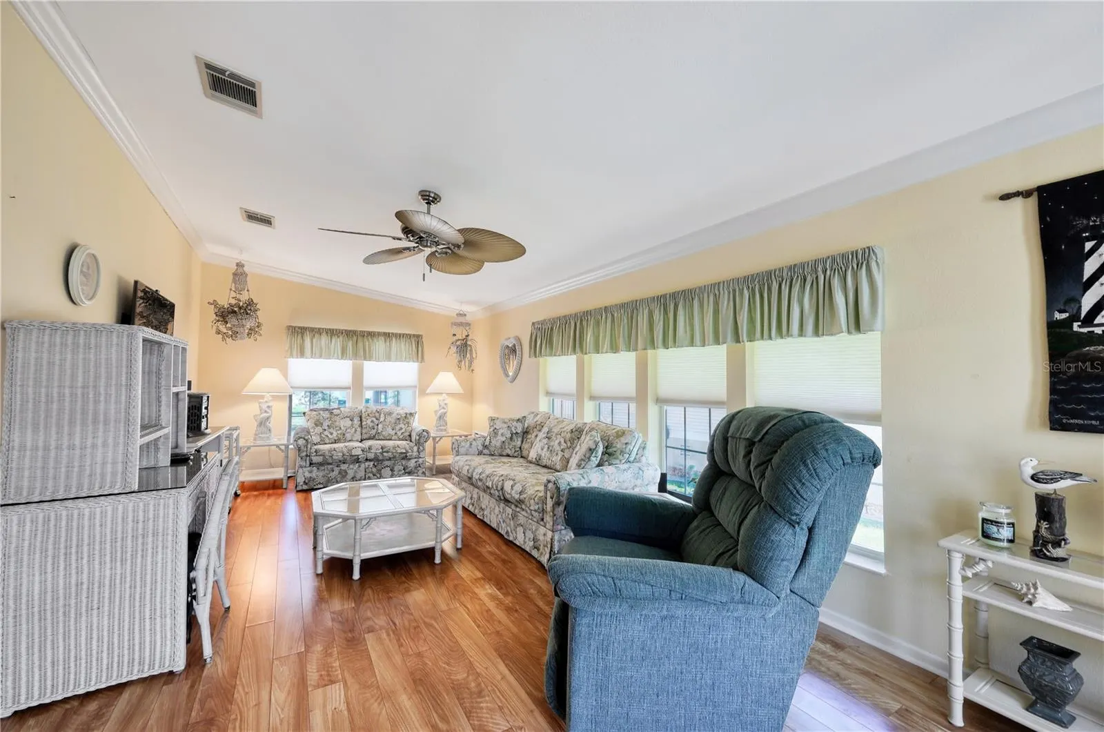 2100 KINGS HWY #63, #63