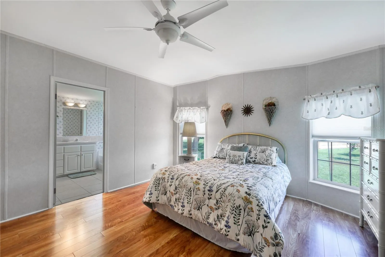 2100 KINGS HWY #63, #63