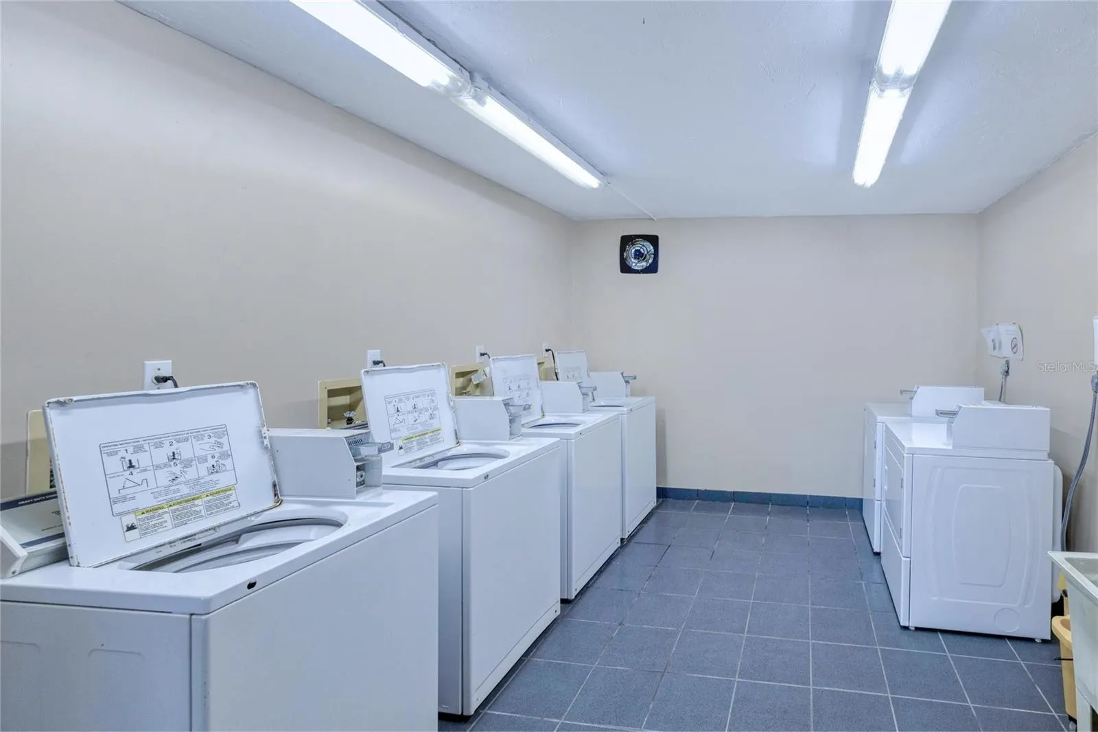 2100 KINGS HWY #63, #63