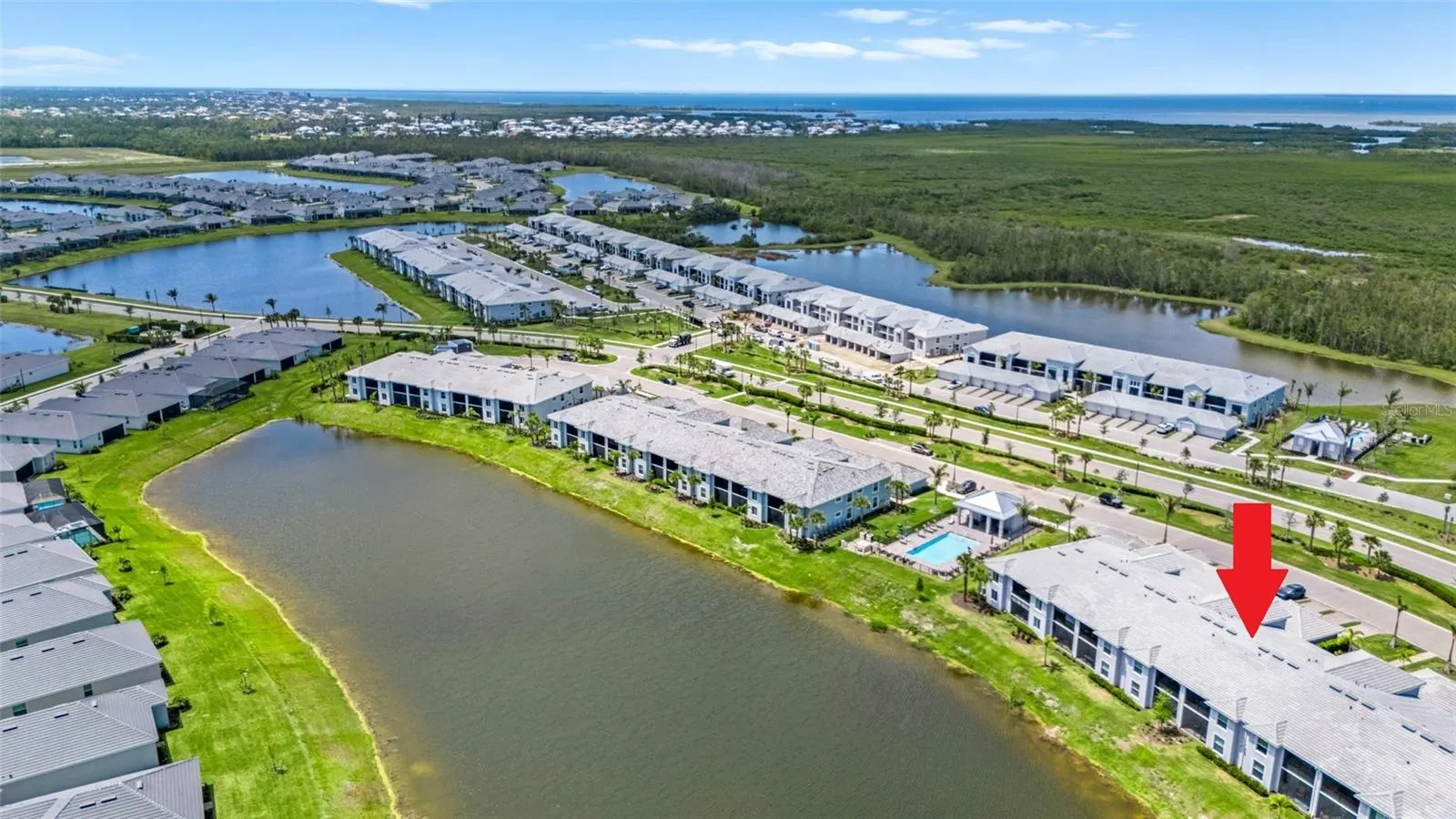 14214 HERITAGE LANDING BLVD #821, #821