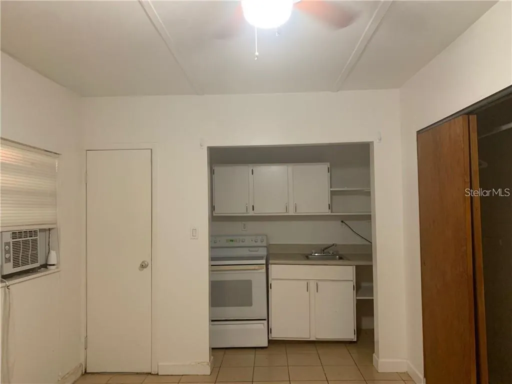 304 ORTIZ BLVD ##4, ##4