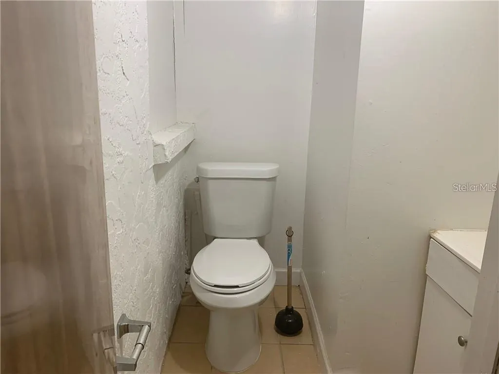 304 ORTIZ BLVD ##4, ##4