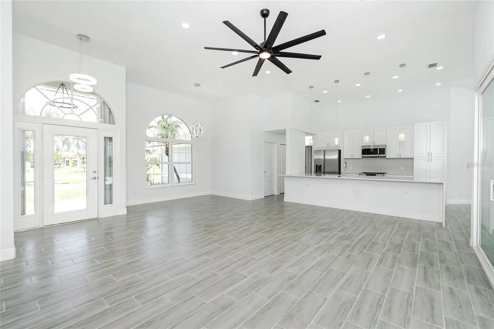 443 MADRID BLVD
