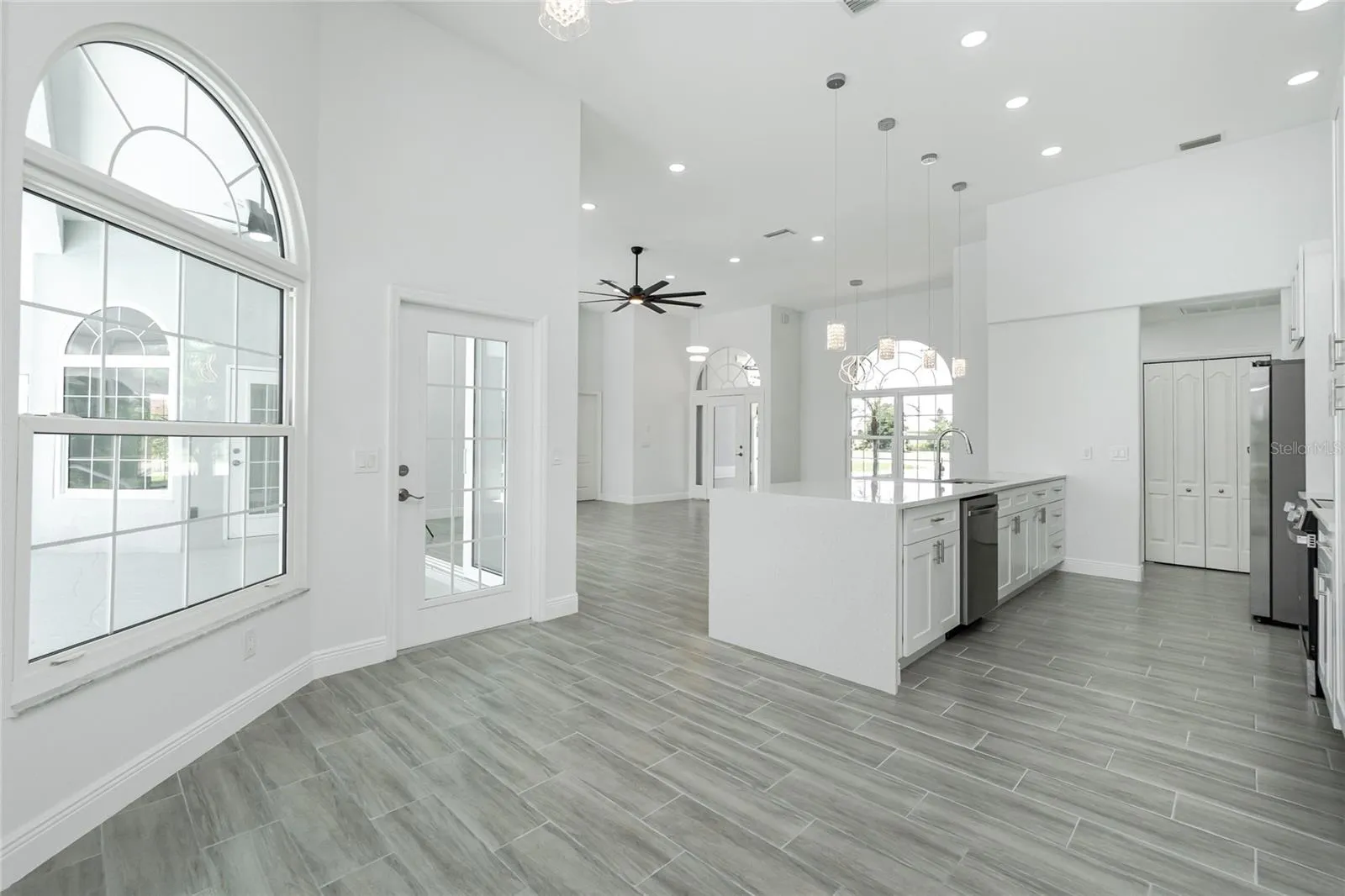 443 MADRID BLVD