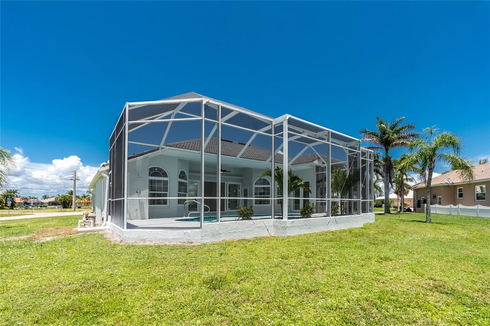 443 MADRID BLVD