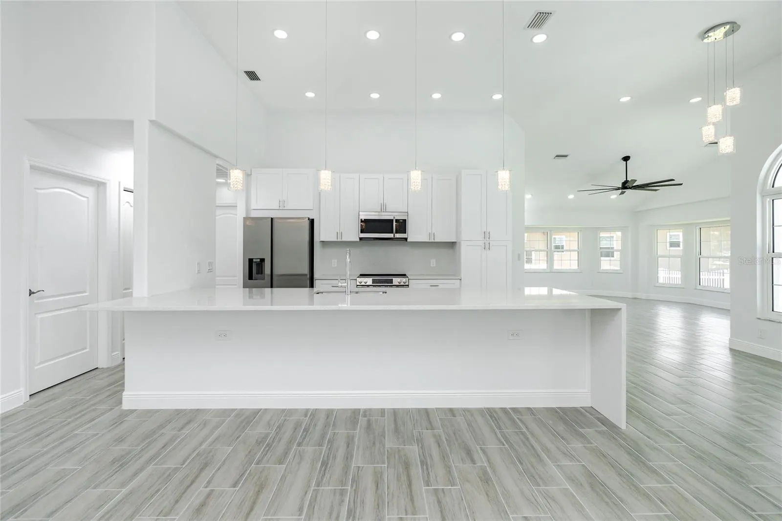 443 MADRID BLVD