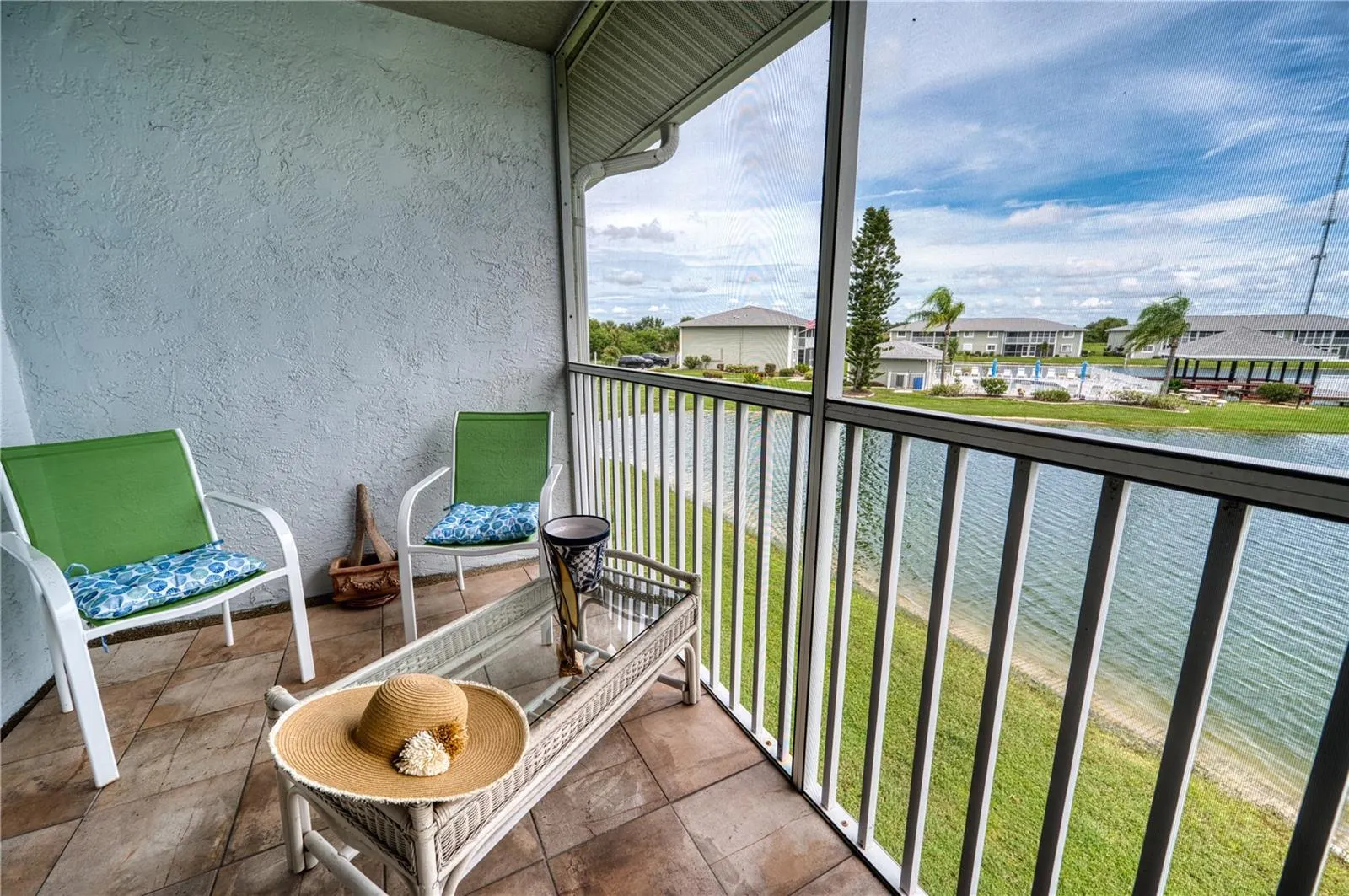 3310 LOVELAND BLVD #107, #107