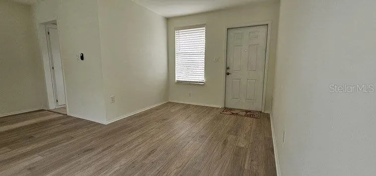 461 W MARION AVE