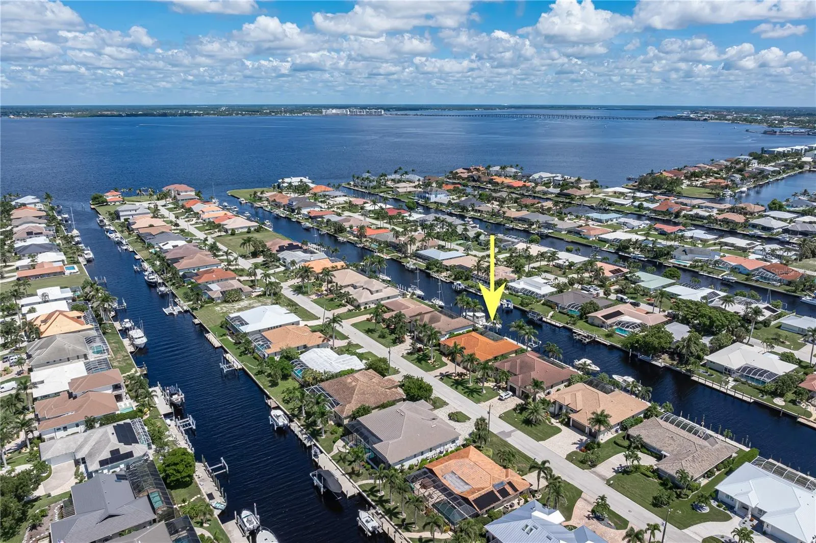 48 TROPICANA DR