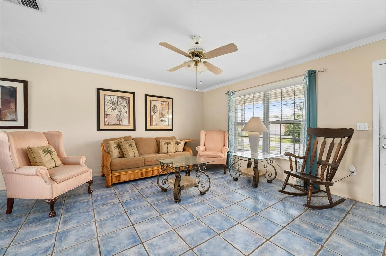 18334 KERRVILLE CIR