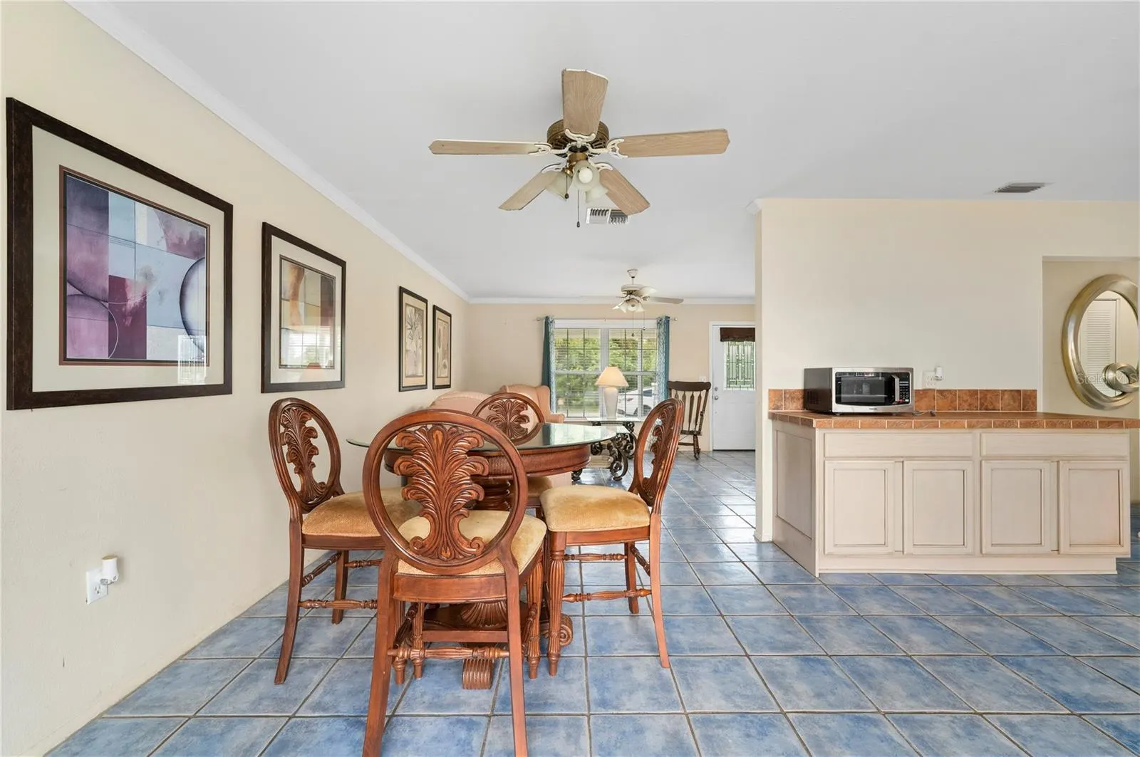 18334 KERRVILLE CIR