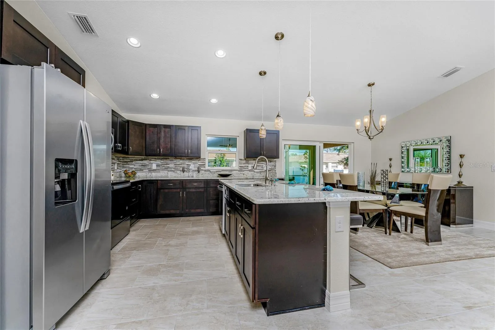 2315 LITTLEFIELD LN