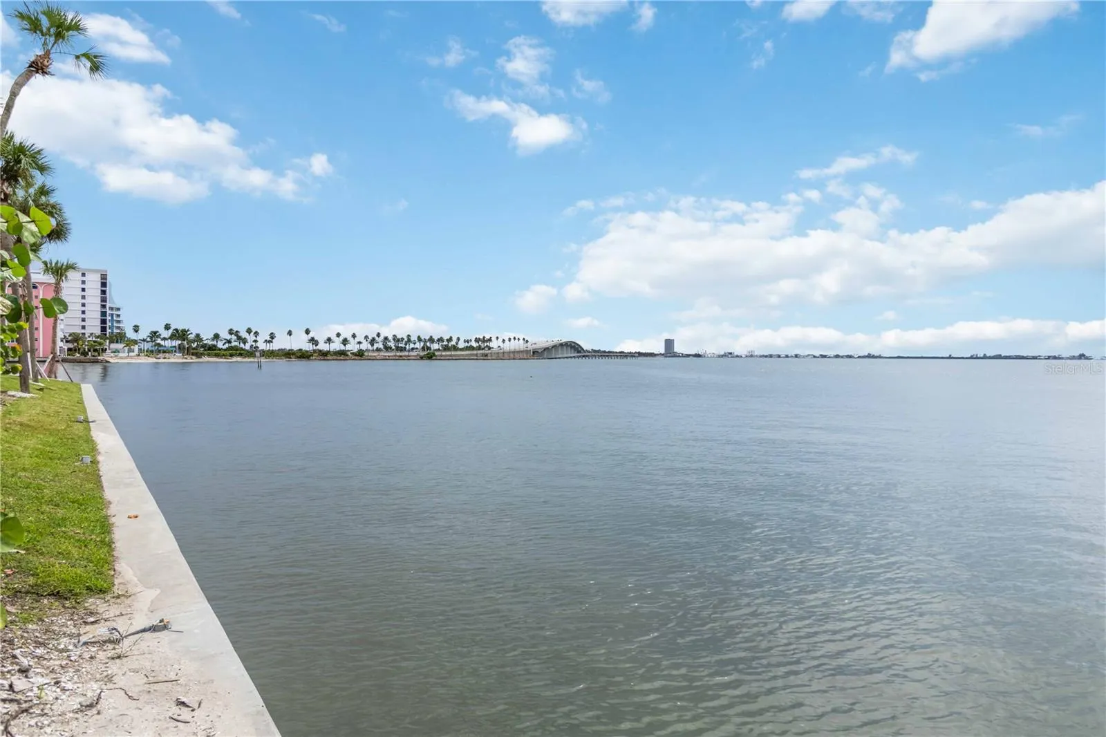 888 BLVD OF THE ARTS #1405, #1405
