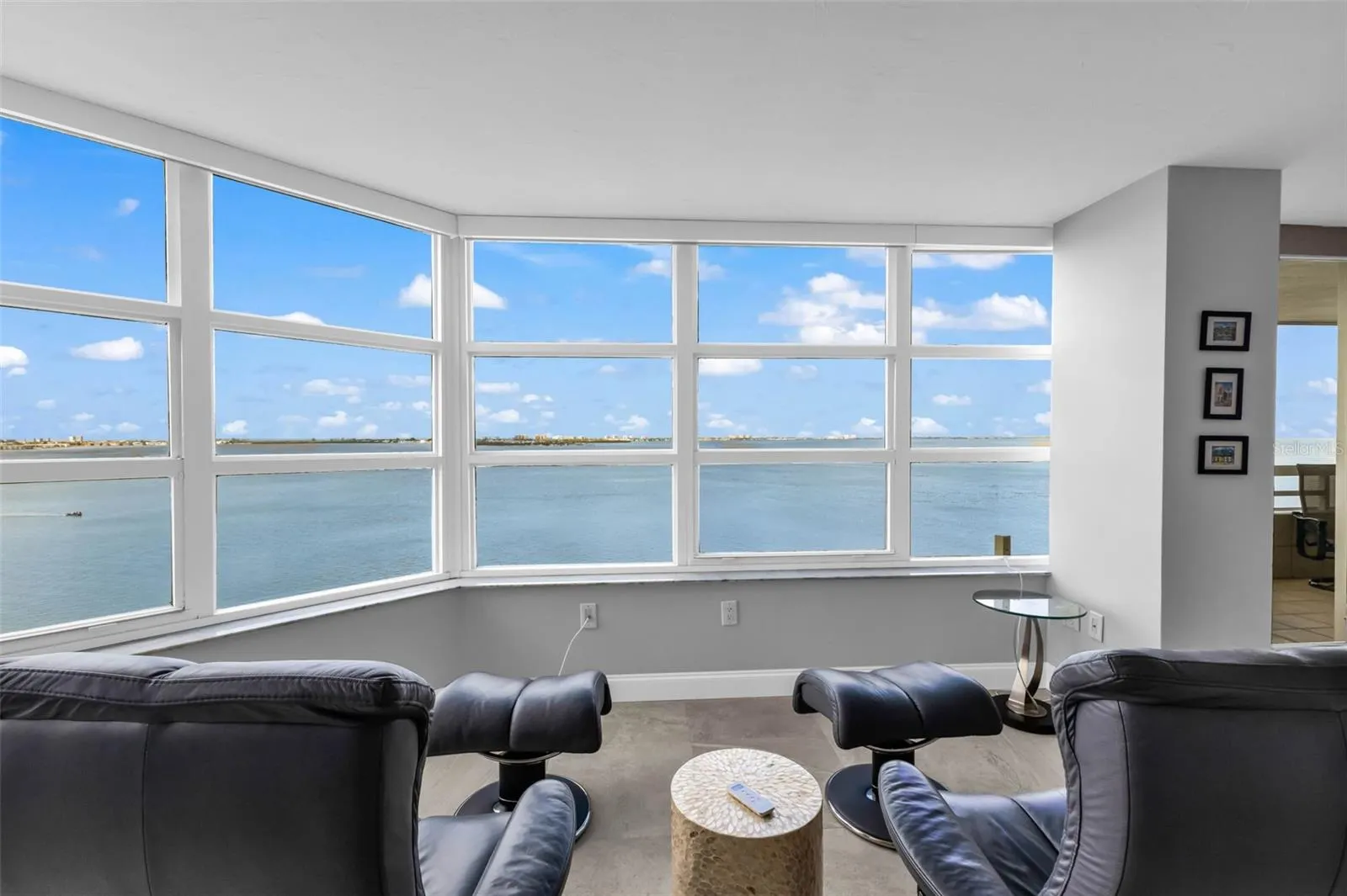 888 BLVD OF THE ARTS #1405, #1405