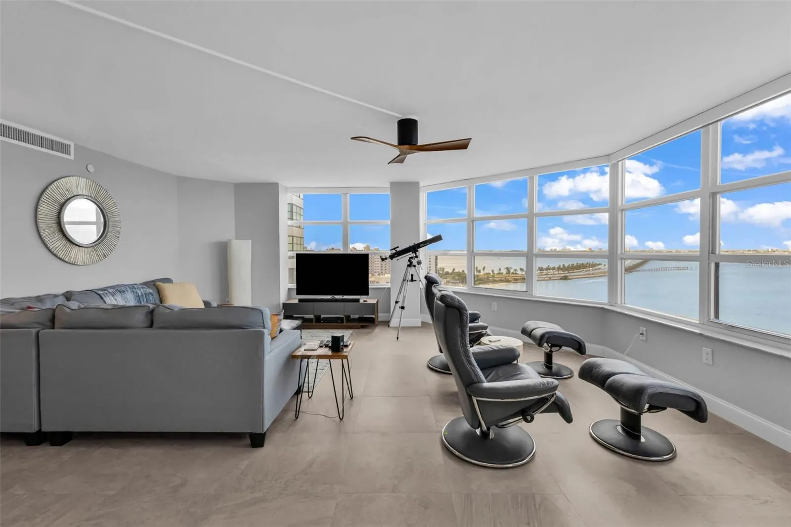 888 BLVD OF THE ARTS #1405, #1405