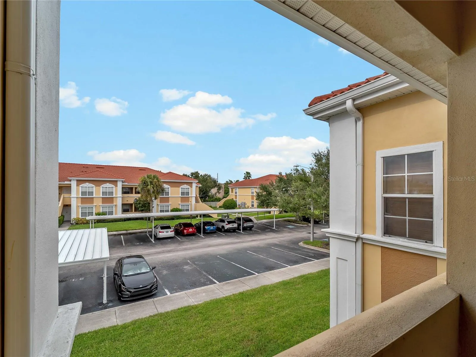 1120 VILLAGIO CIR #202, #202
