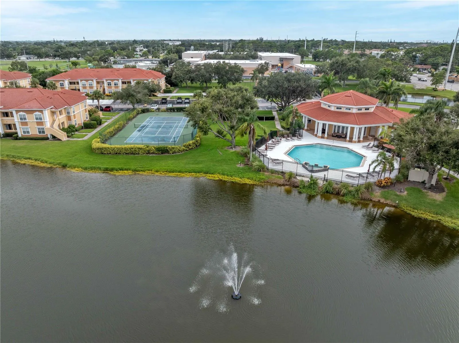 1120 VILLAGIO CIR #202, #202