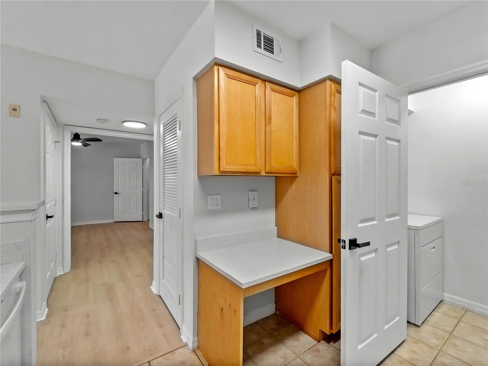 1120 VILLAGIO CIR #202, #202