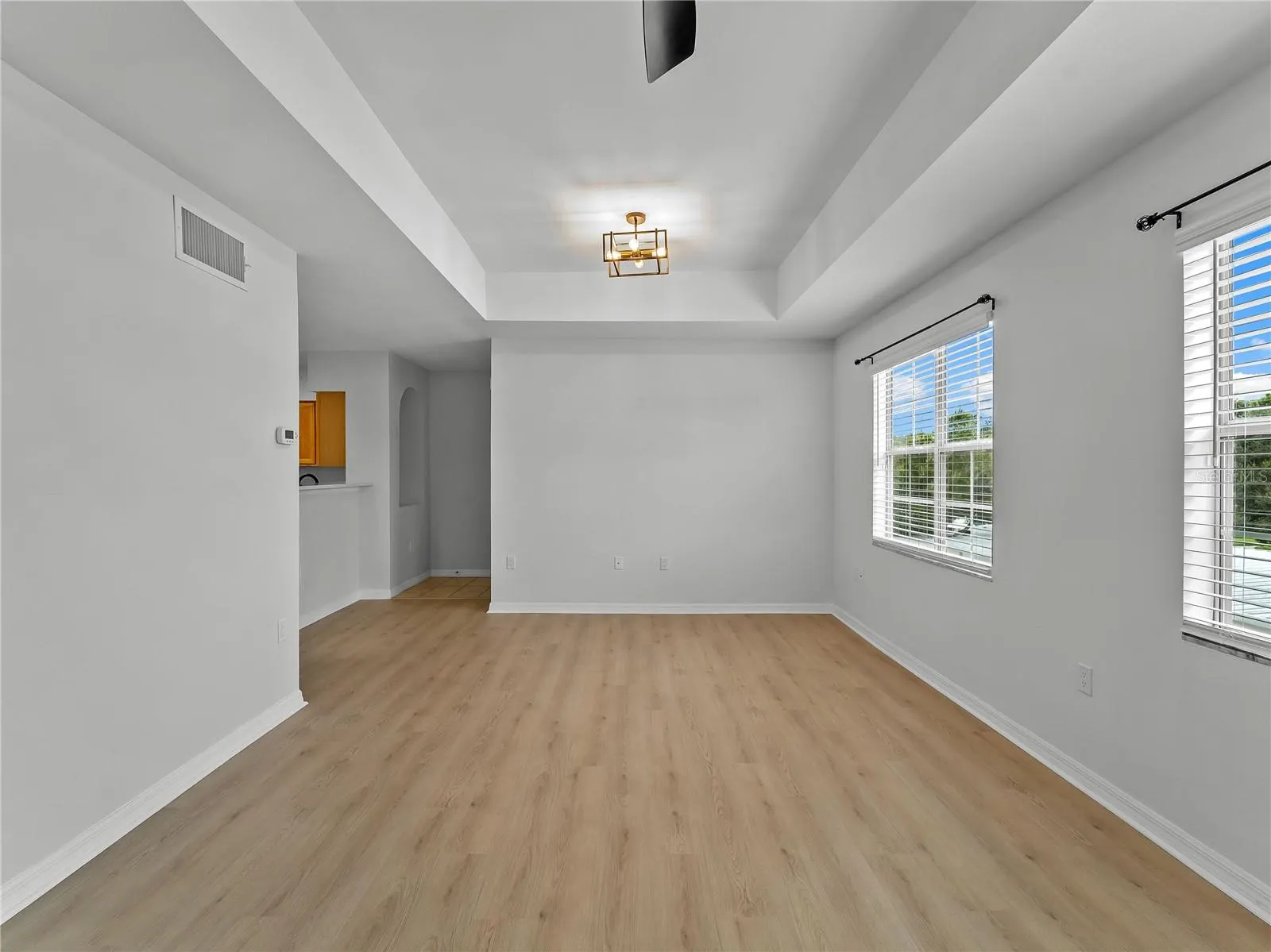 1120 VILLAGIO CIR #202, #202
