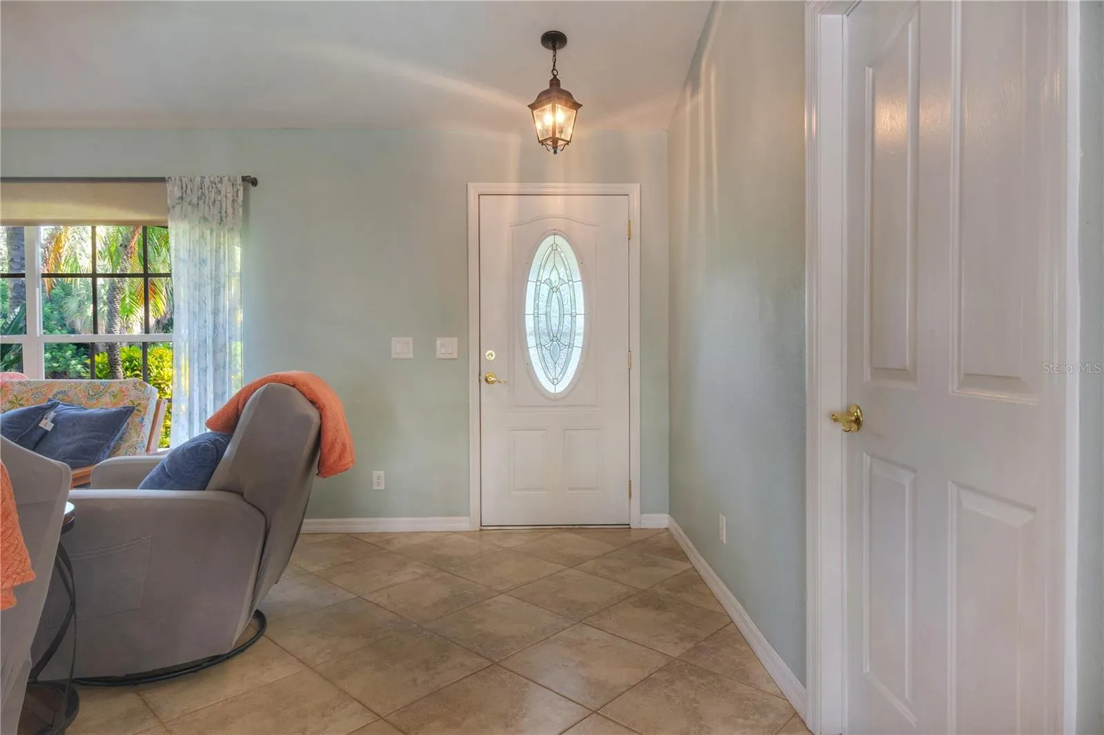 2621 PARLAY LN