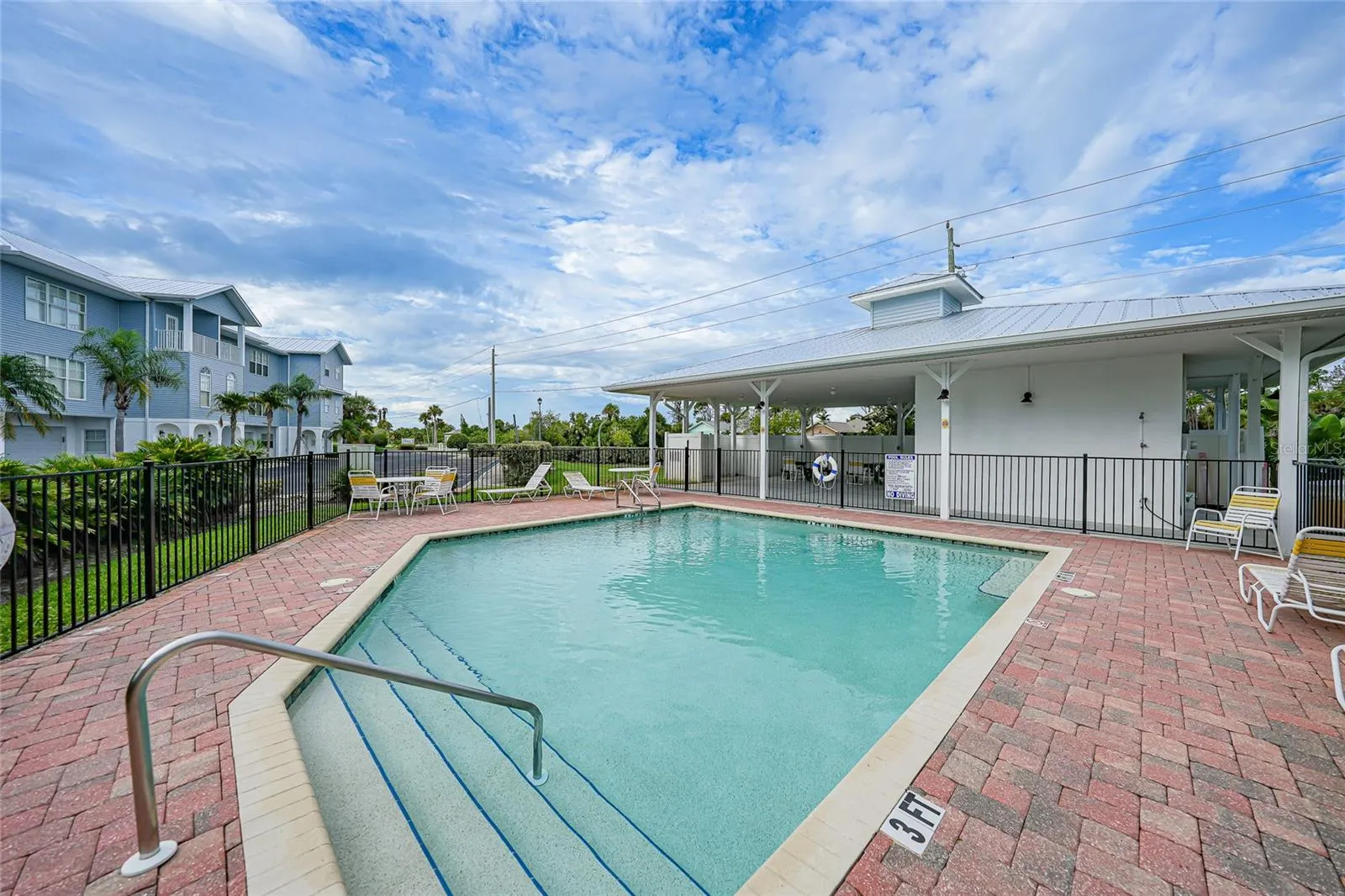 3923 CAPE HAZE DR #304, #304