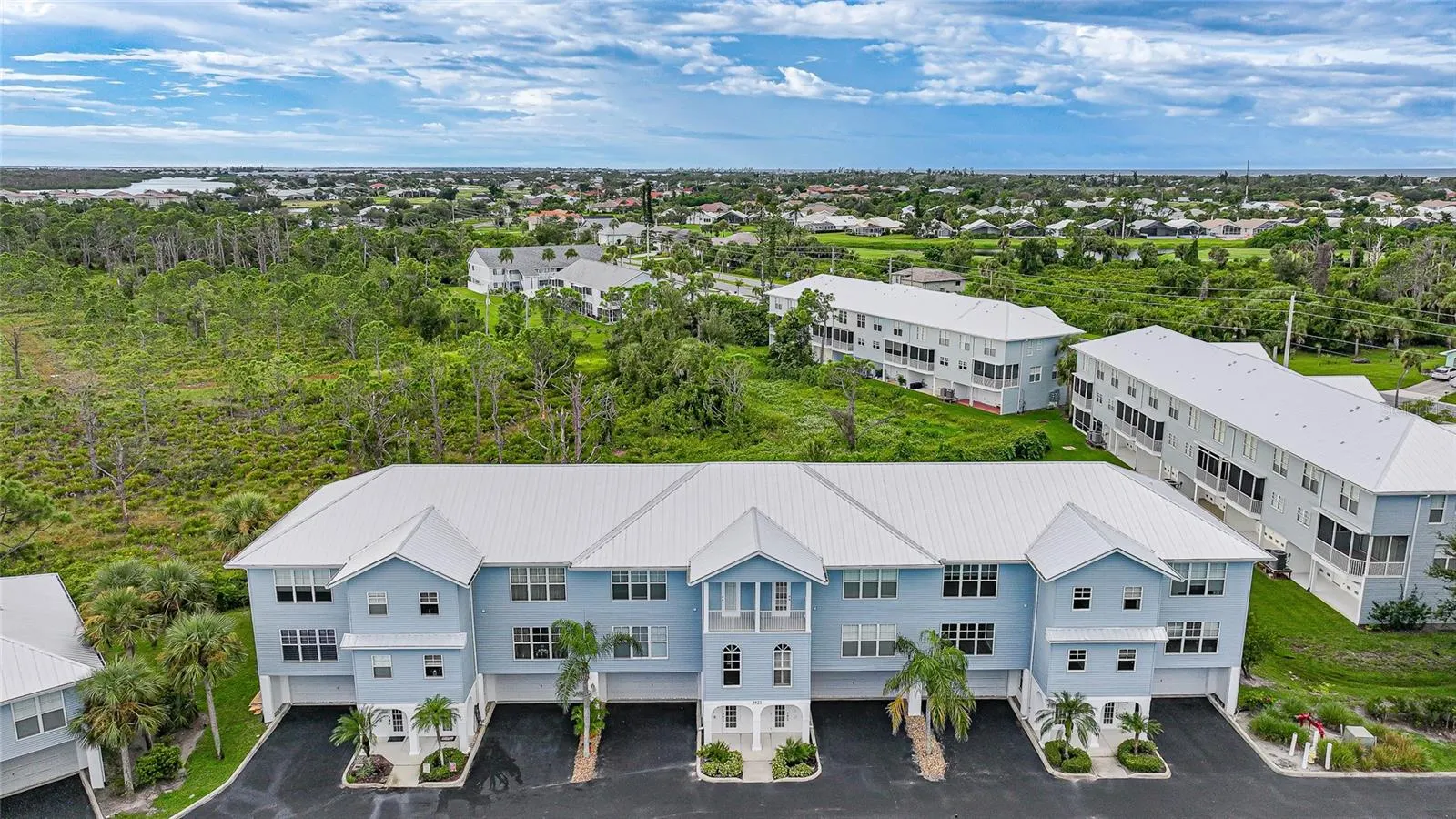 3923 CAPE HAZE DR #304, #304