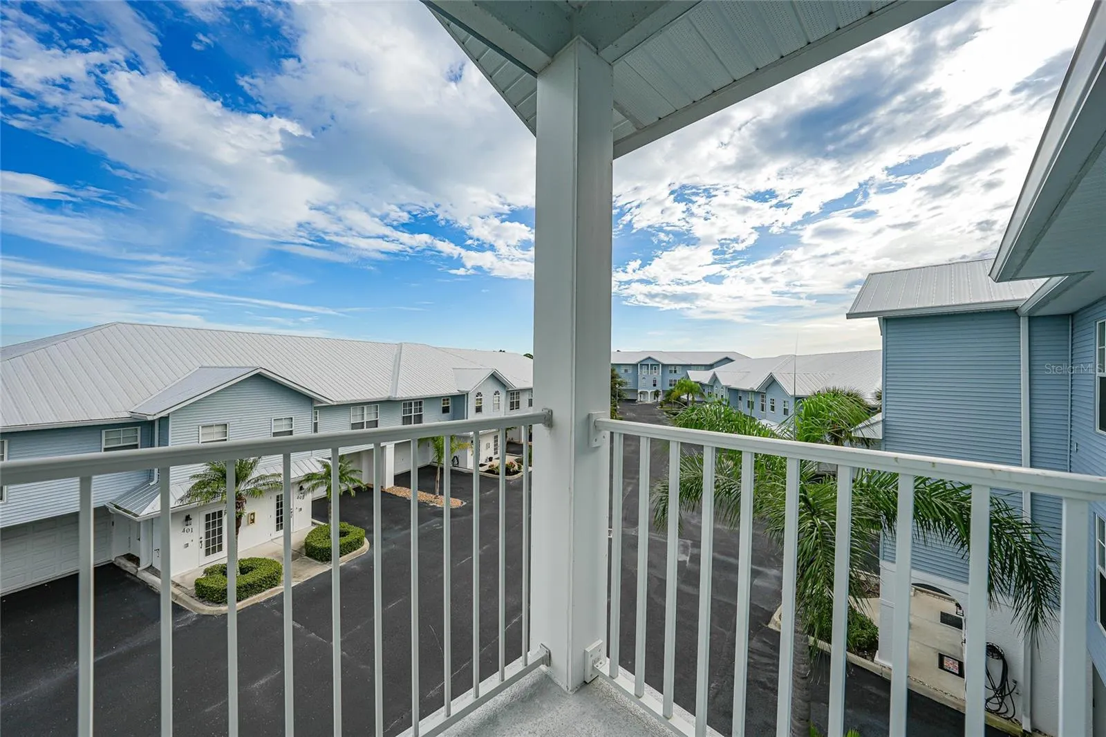 3923 CAPE HAZE DR #304, #304